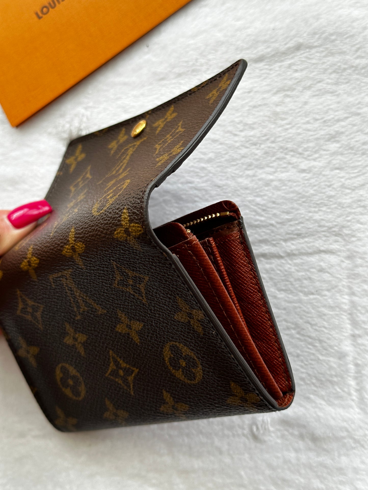 Authentic Louis Vuitton Monogram Porte Monnaie Wallet