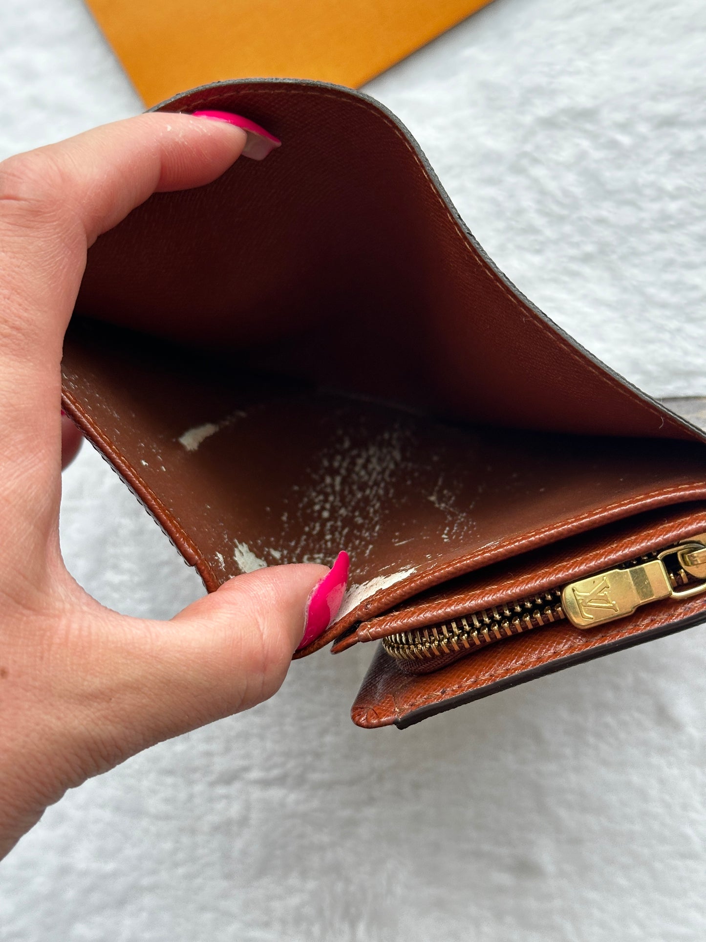 Authentic Louis Vuitton Monogram Porte Monnaie Wallet
