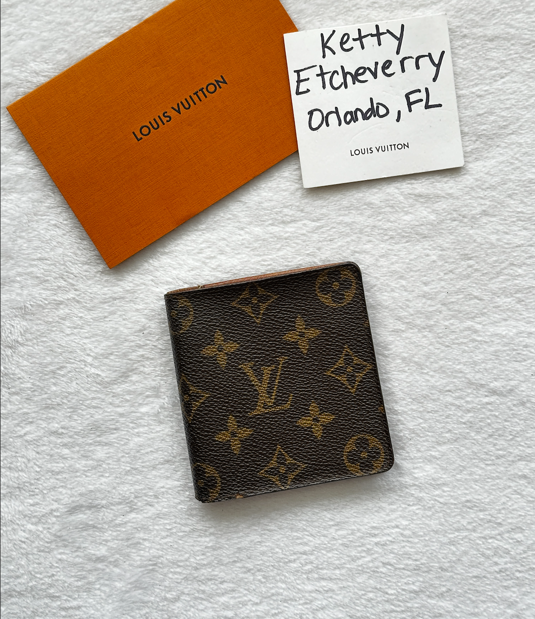 Authentic Lois Vuitton Monogram Mens Bifold Wallet