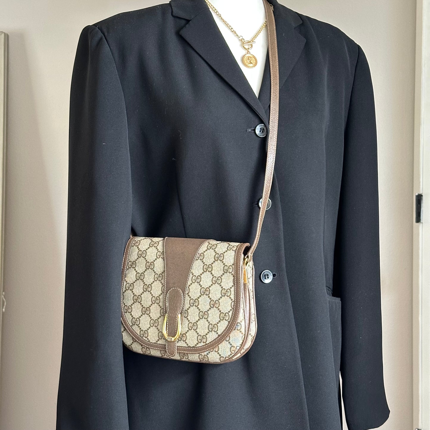 Authentic GUCCI Horsebit Vintage Crossbody