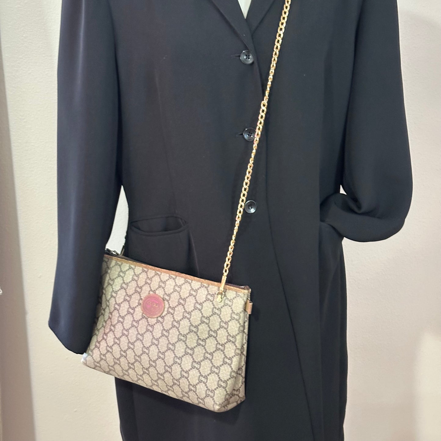 Authentic GUCCI GG Canvas Zipper Pouch Crossbody