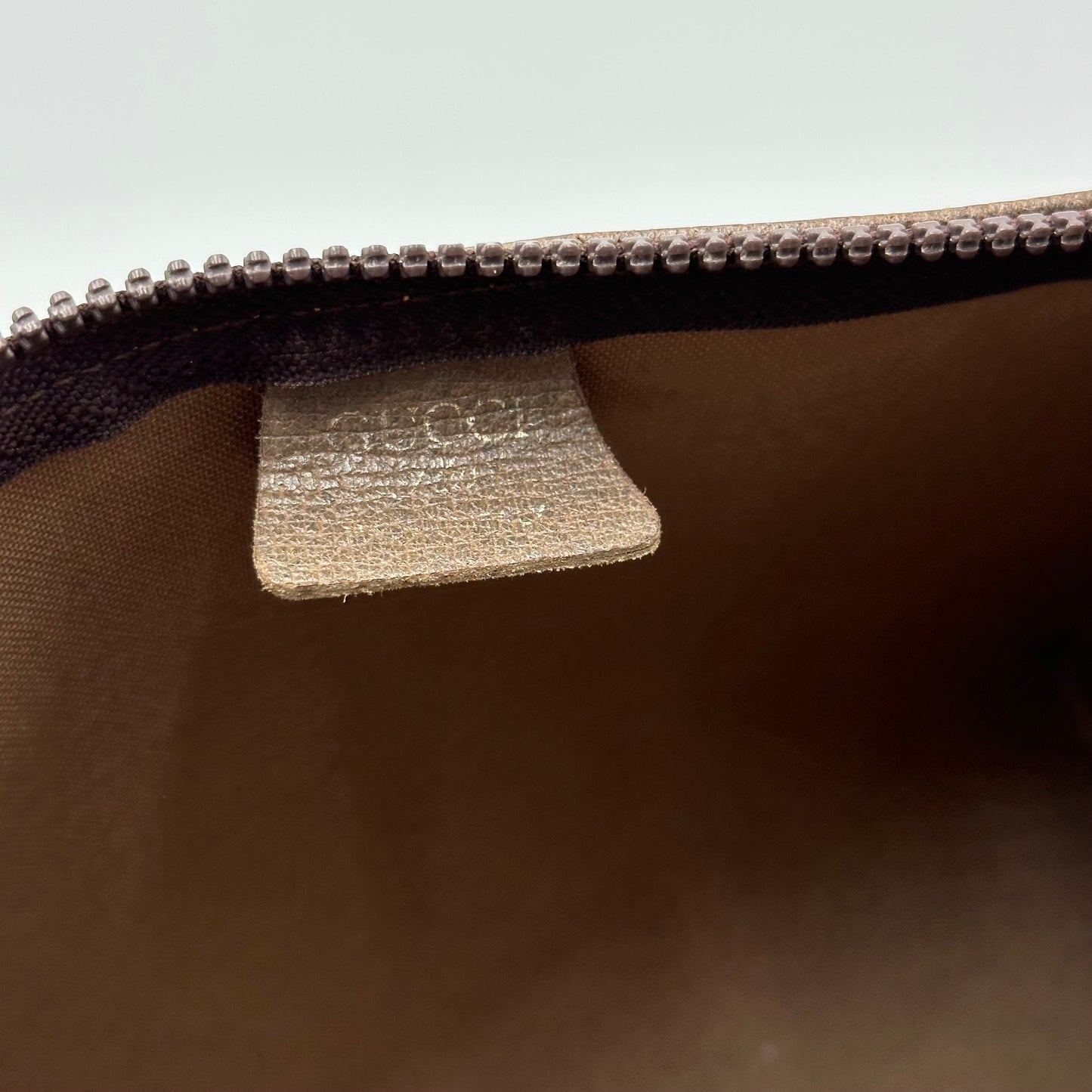Authentic GUCCI GG Canvas Zipper Pouch Crossbody