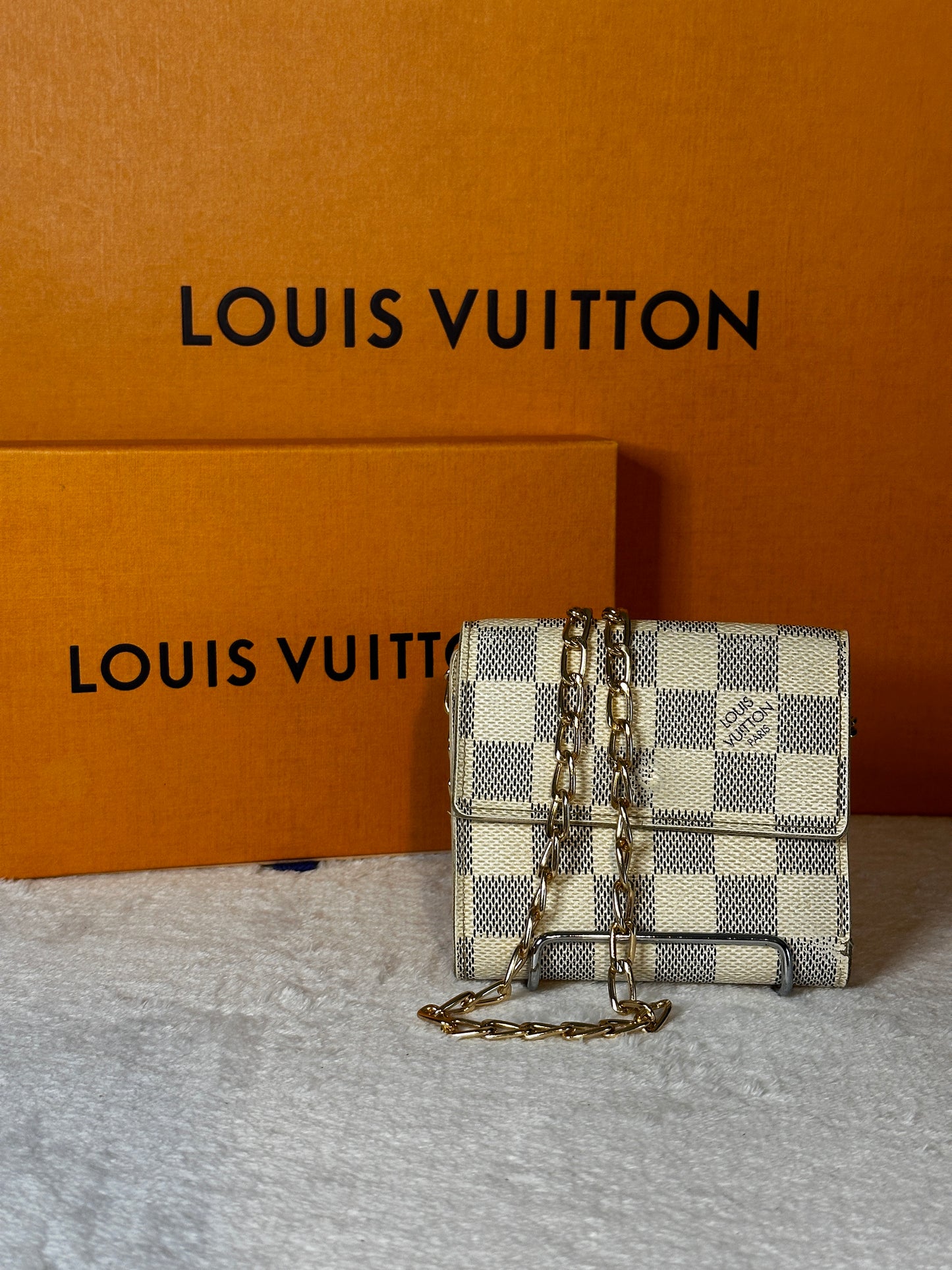 Authentic Louis Vuitton Damier Azur Compact Elise Bifold Wallet