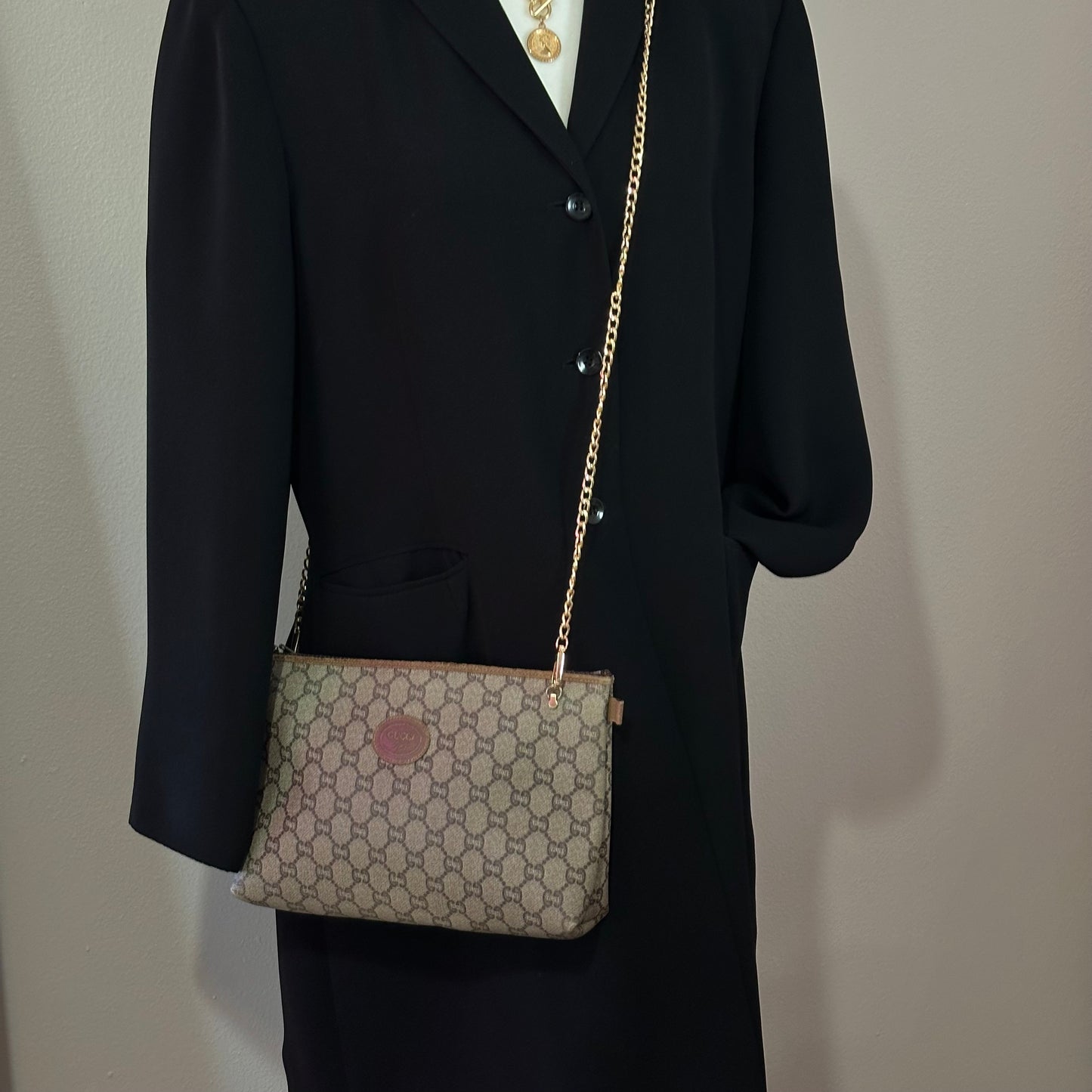 Authentic GUCCI GG Canvas Zipper Pouch Crossbody