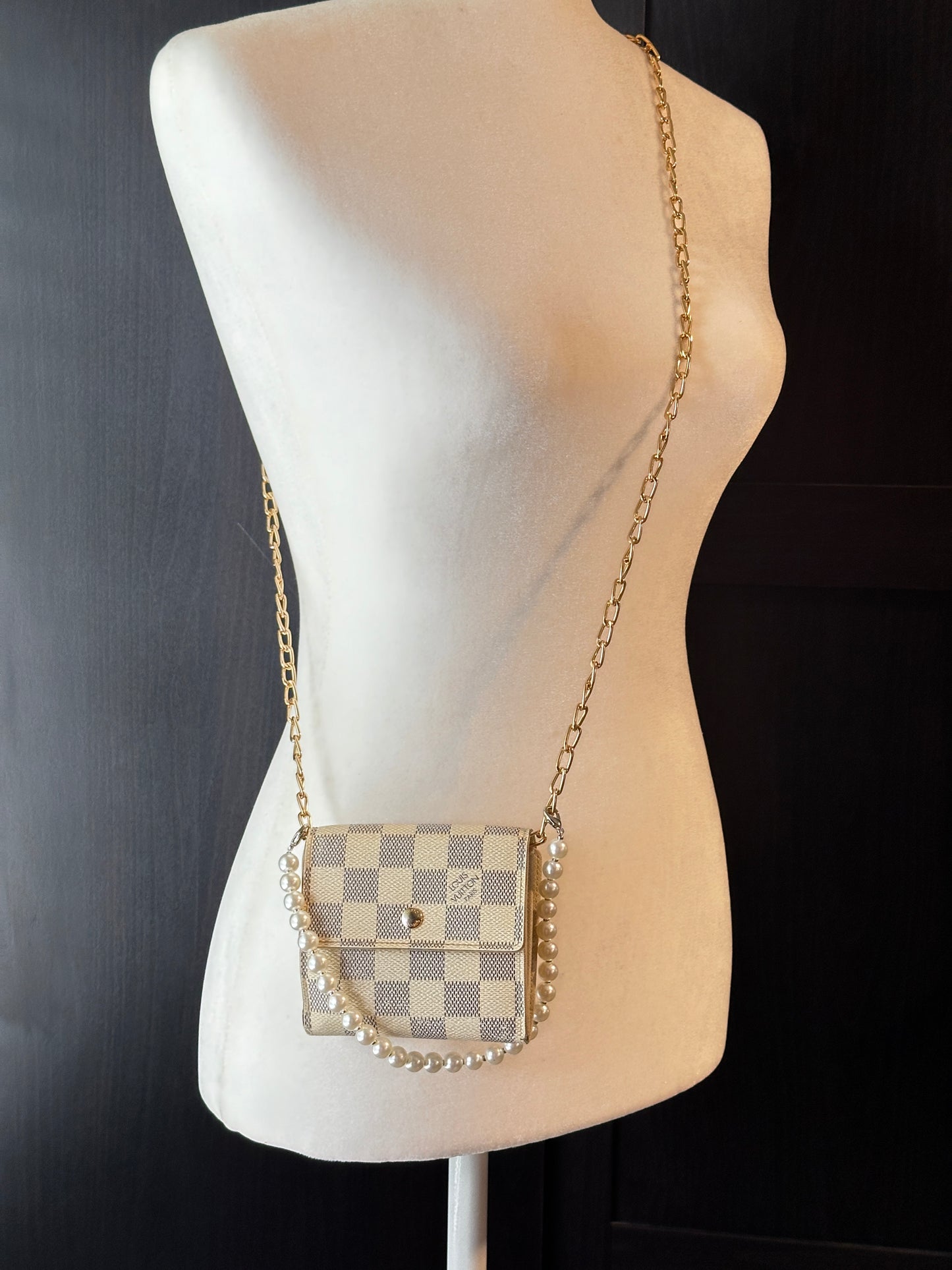 Authentic Louis Vuitton Damier Azur Compact Elise Bifold Wallet