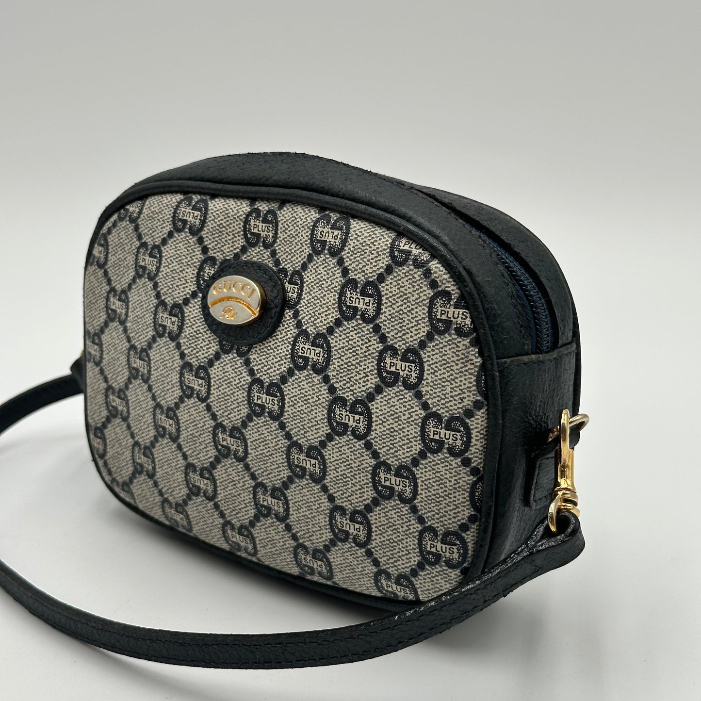 Authentic GUCCI GG Canvas Navy Blue Small Crossbody