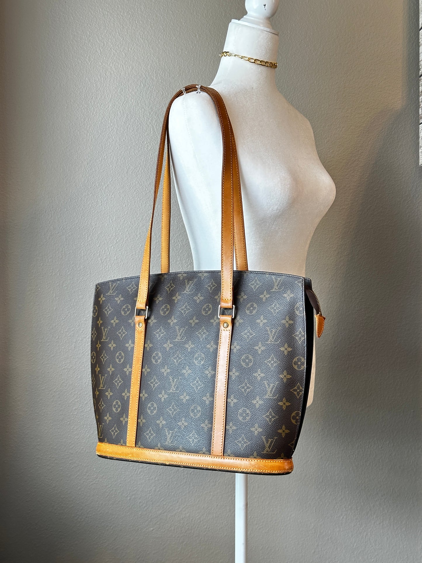 Authentic Louis Vuitton Monogram Babylone Tote