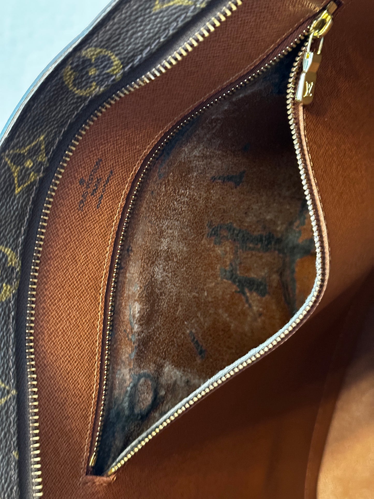 Authentic Louis Vuitton Monogram Babylone Tote