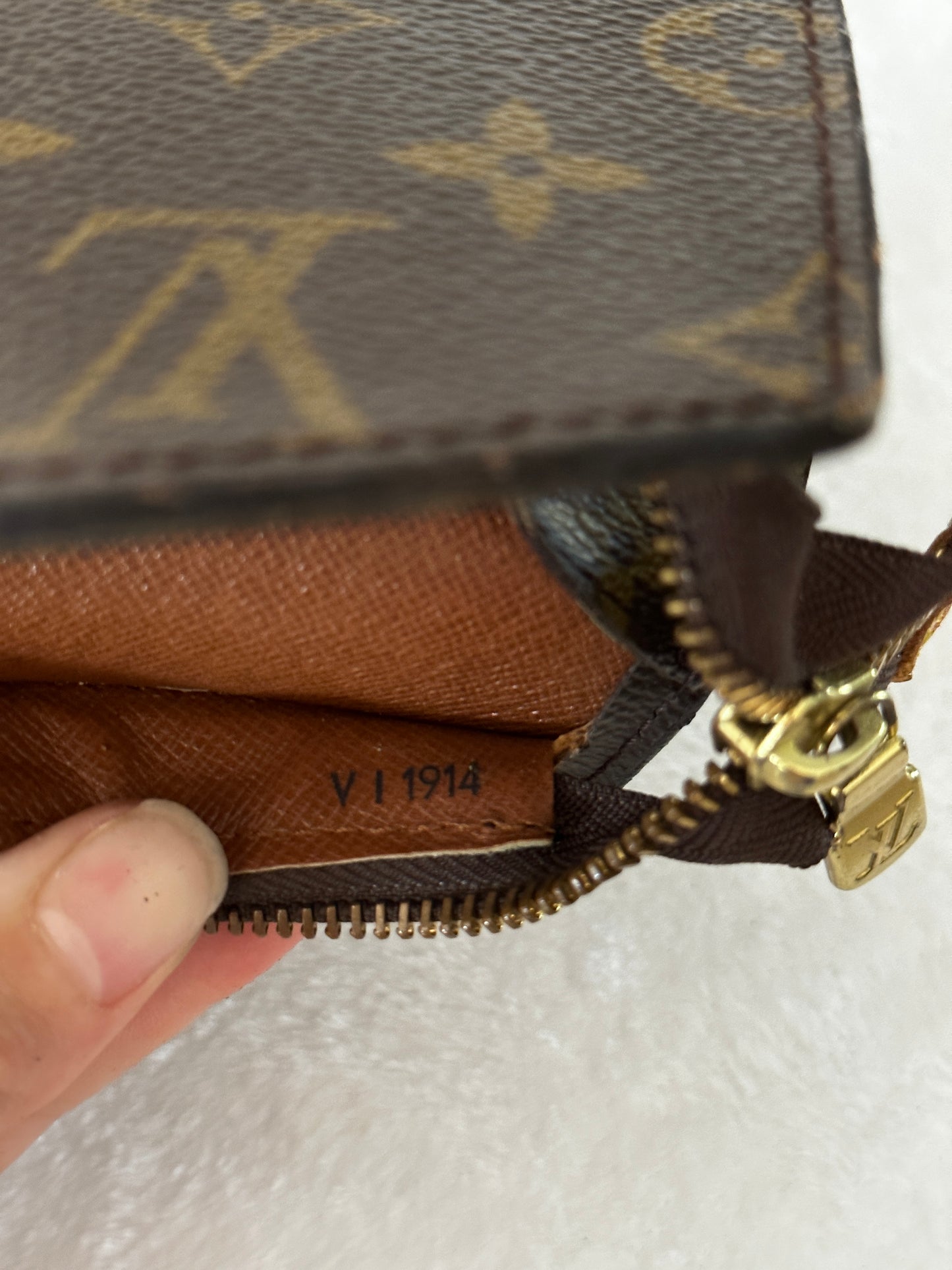 Authentic Louis Vuitton Monogram Babylone Tote