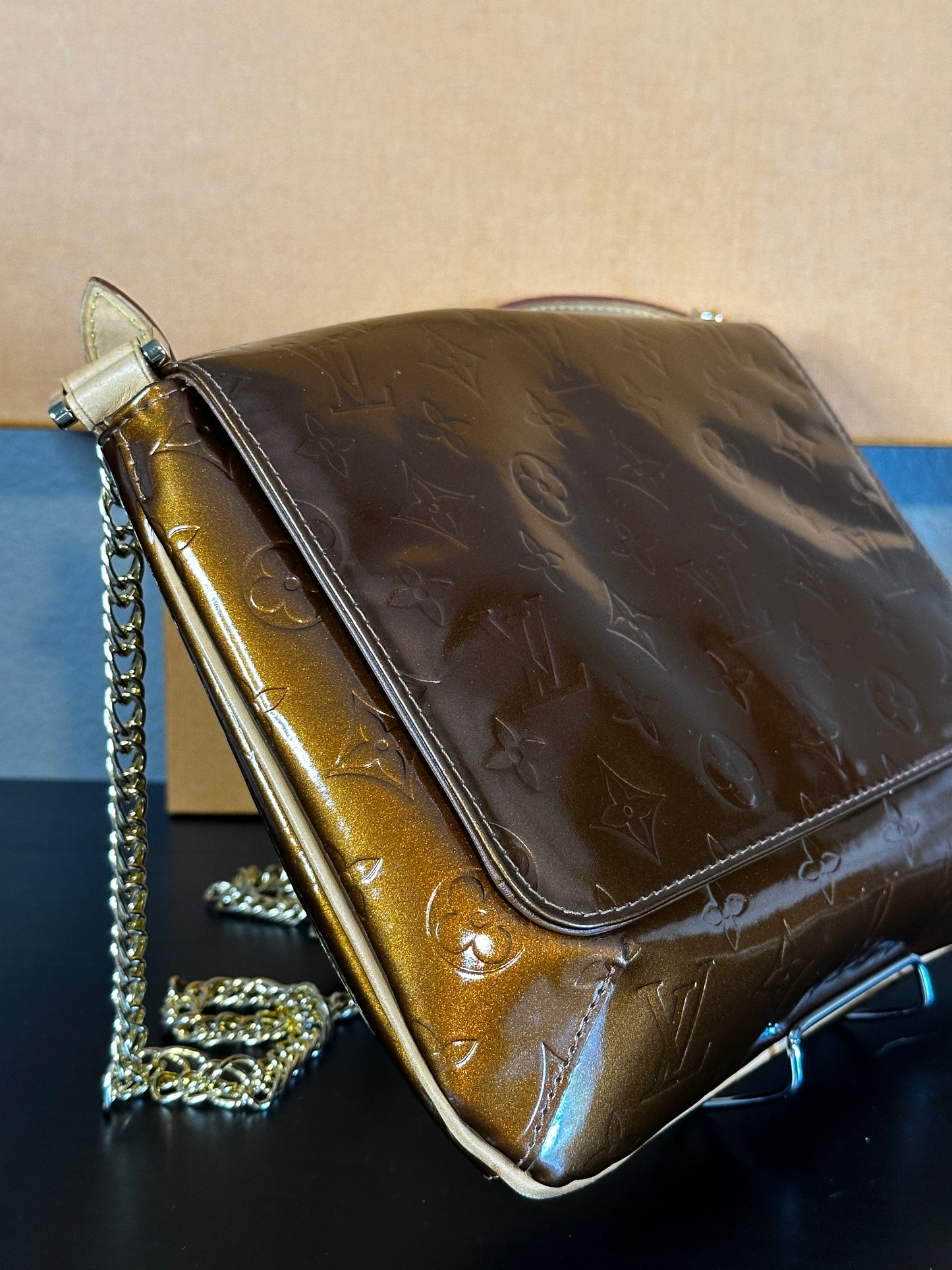 Authentic Louis Vuitton Thompson Street Shoulder Bag