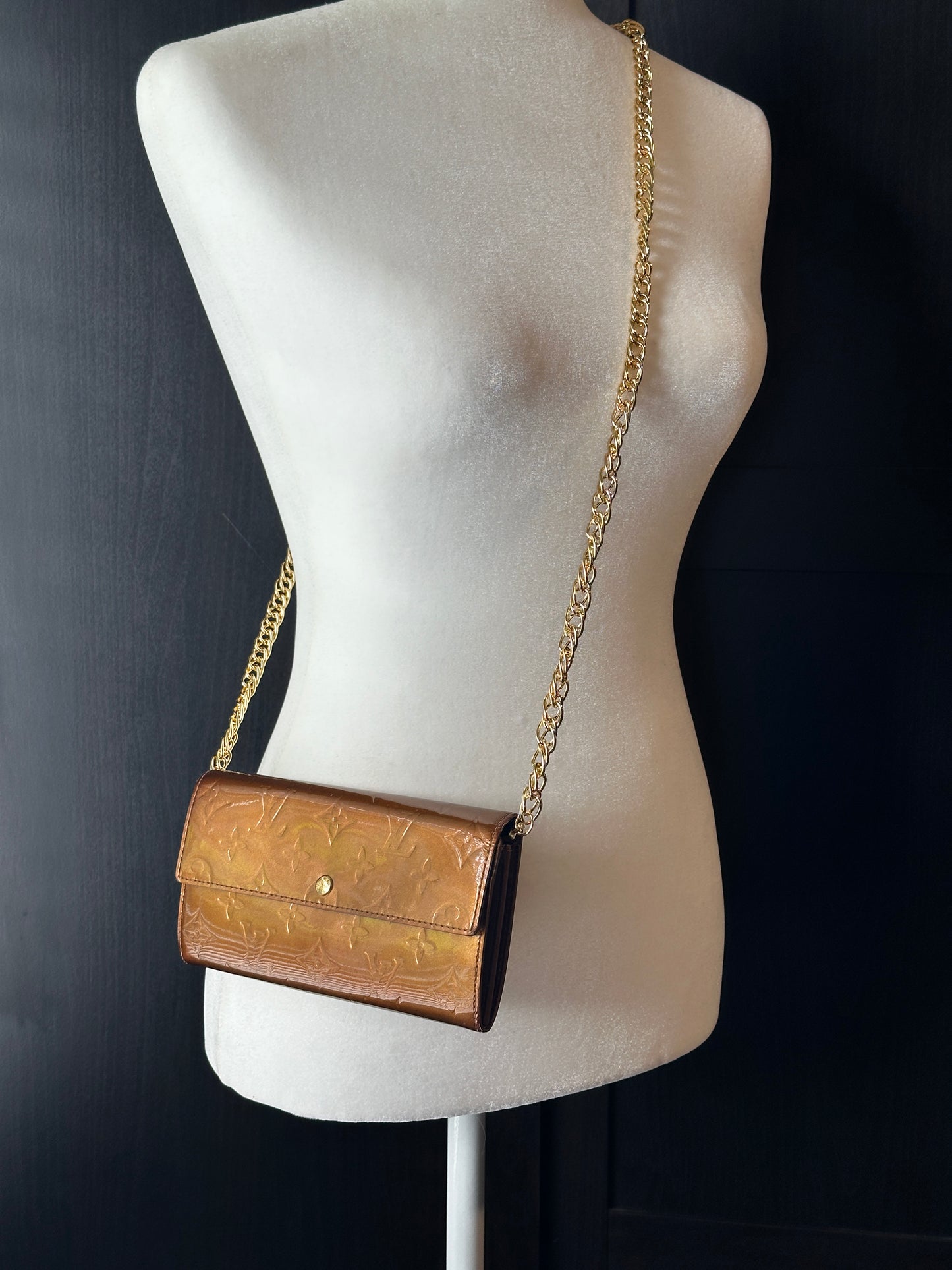 Authentic Louis Vuitton Bronze Vernis Pochette Wallet