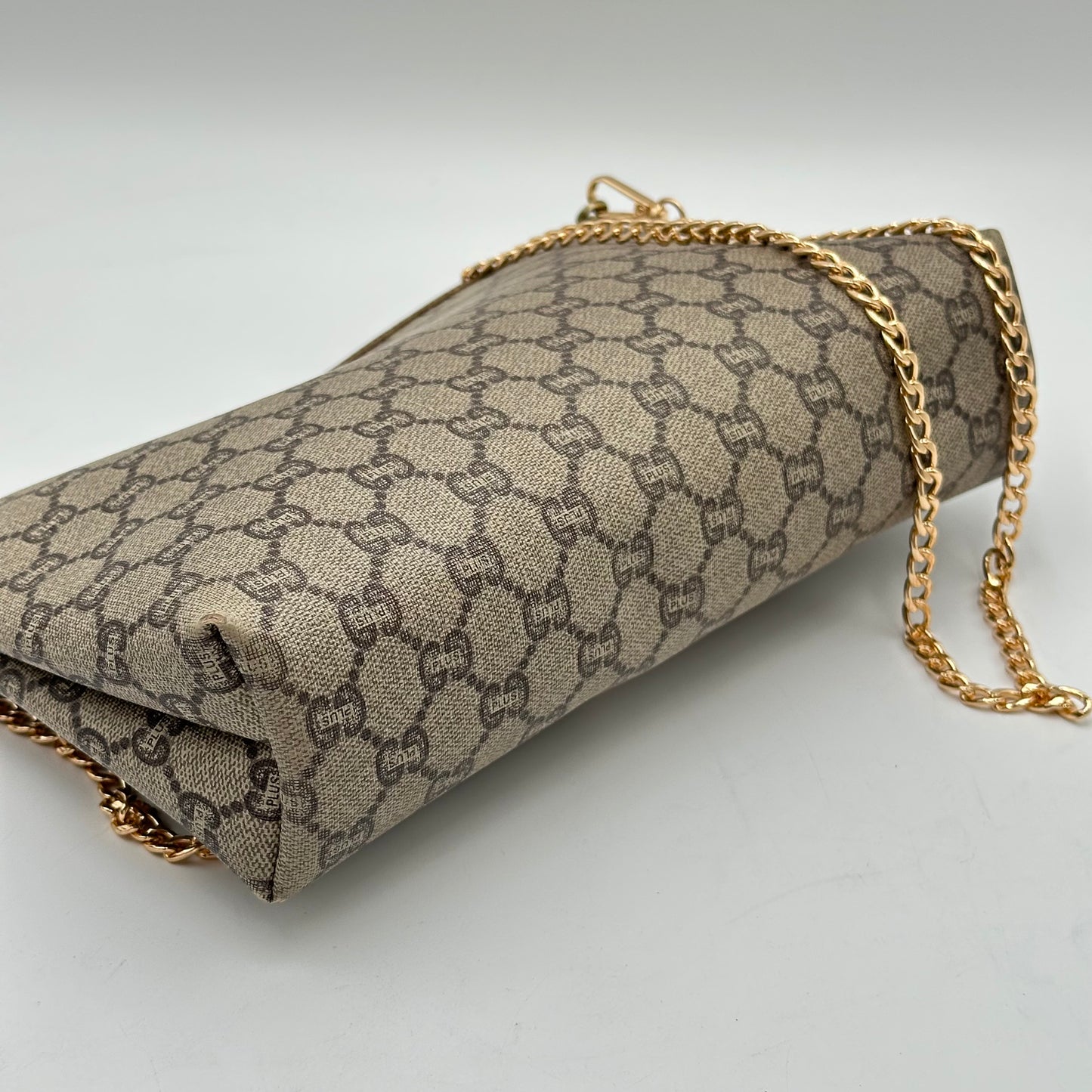 Authentic GUCCI GG Canvas Zipper Pouch Crossbody