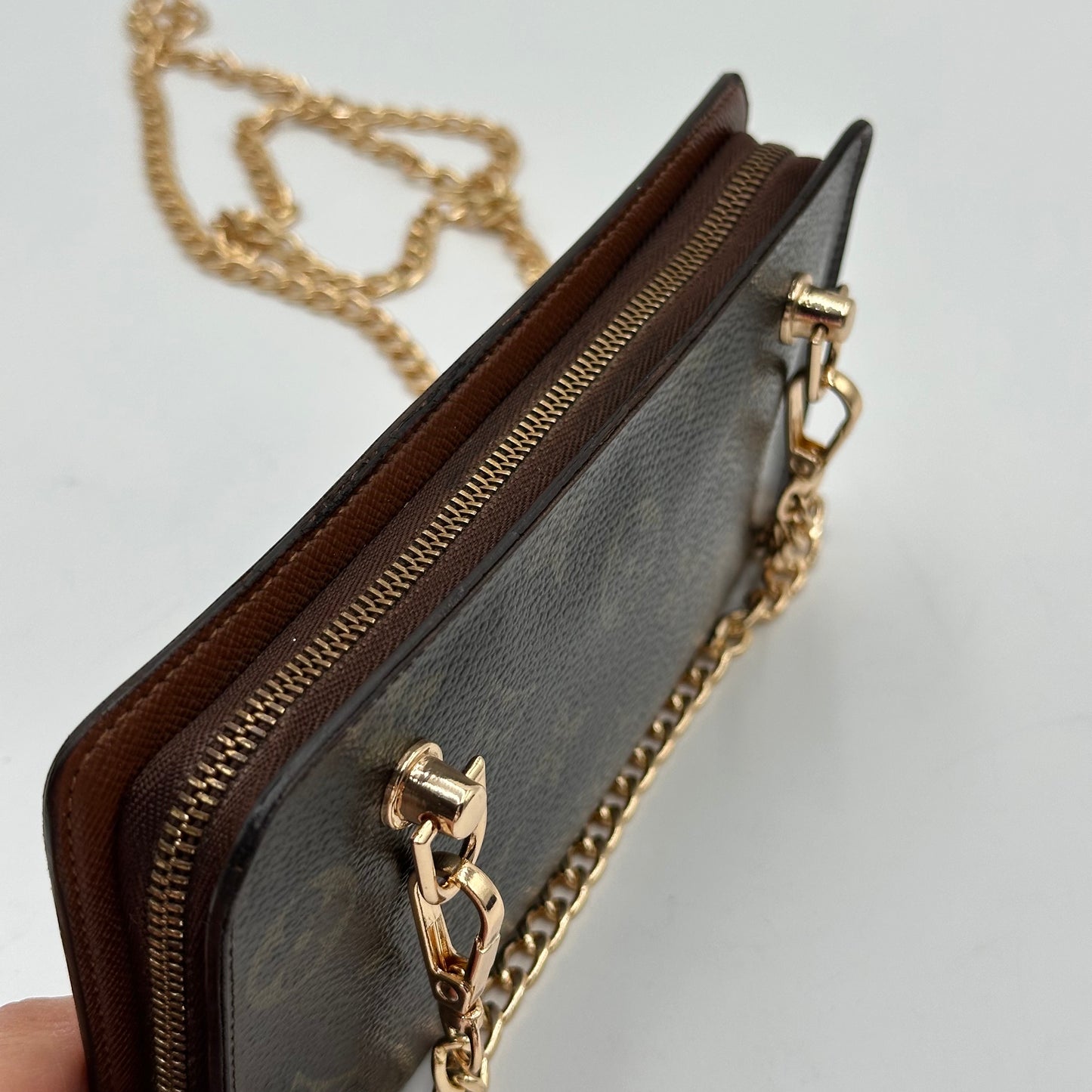 Authentic Louis Vuitton 2004 Monogram Porte Monnaie Zipper Wallet Crossbody