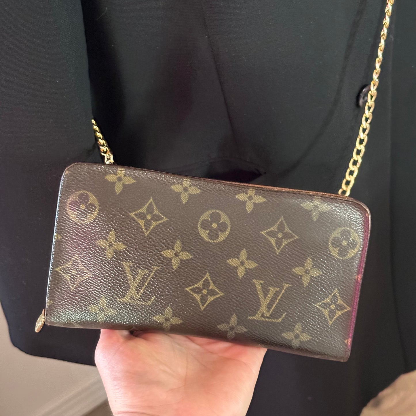 Authentic Louis Vuitton 2004 Monogram Porte Monnaie Zipper Wallet Crossbody