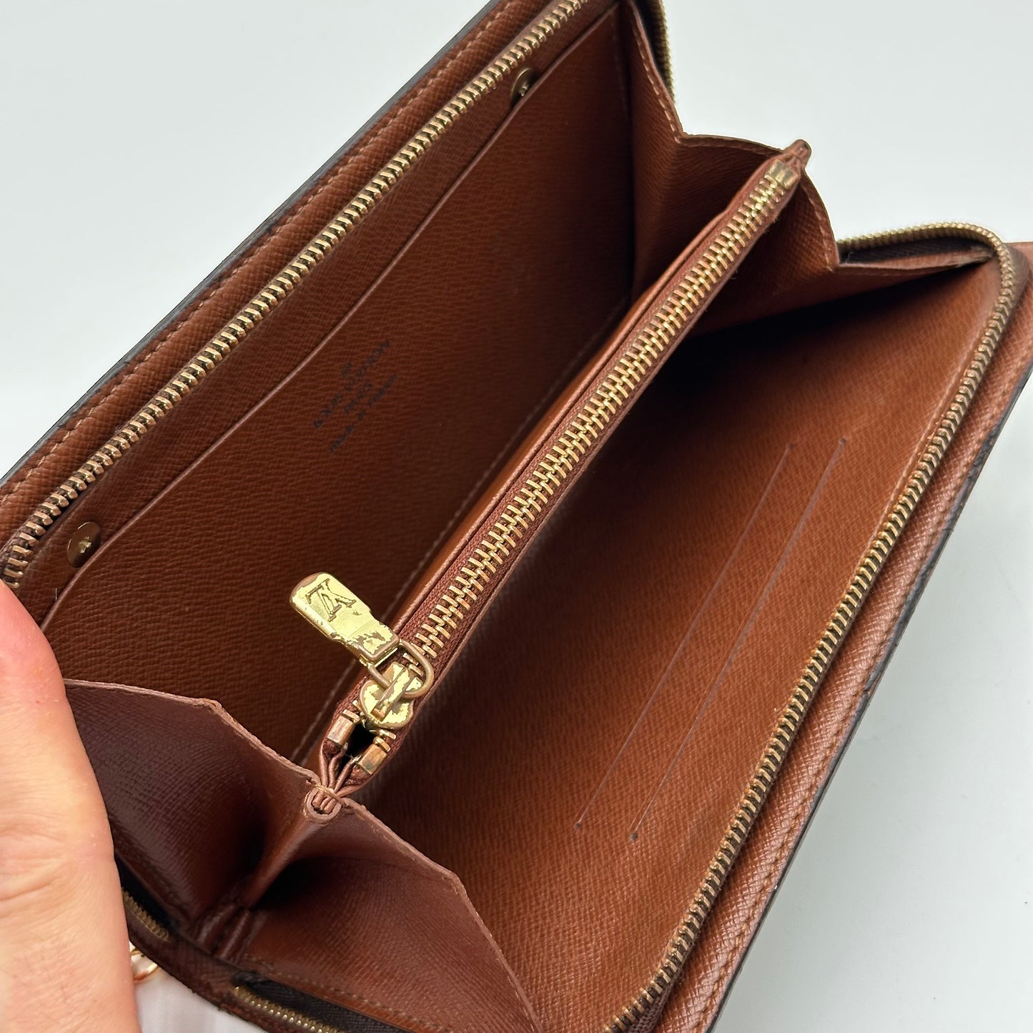 Authentic Louis Vuitton 2004 Monogram Porte Monnaie Zipper Wallet Crossbody
