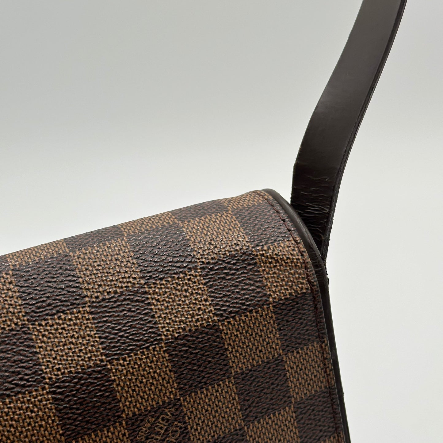 2007 Authentic Louis Vuitton Damier Ebene Tribeca Shoulder Handbag