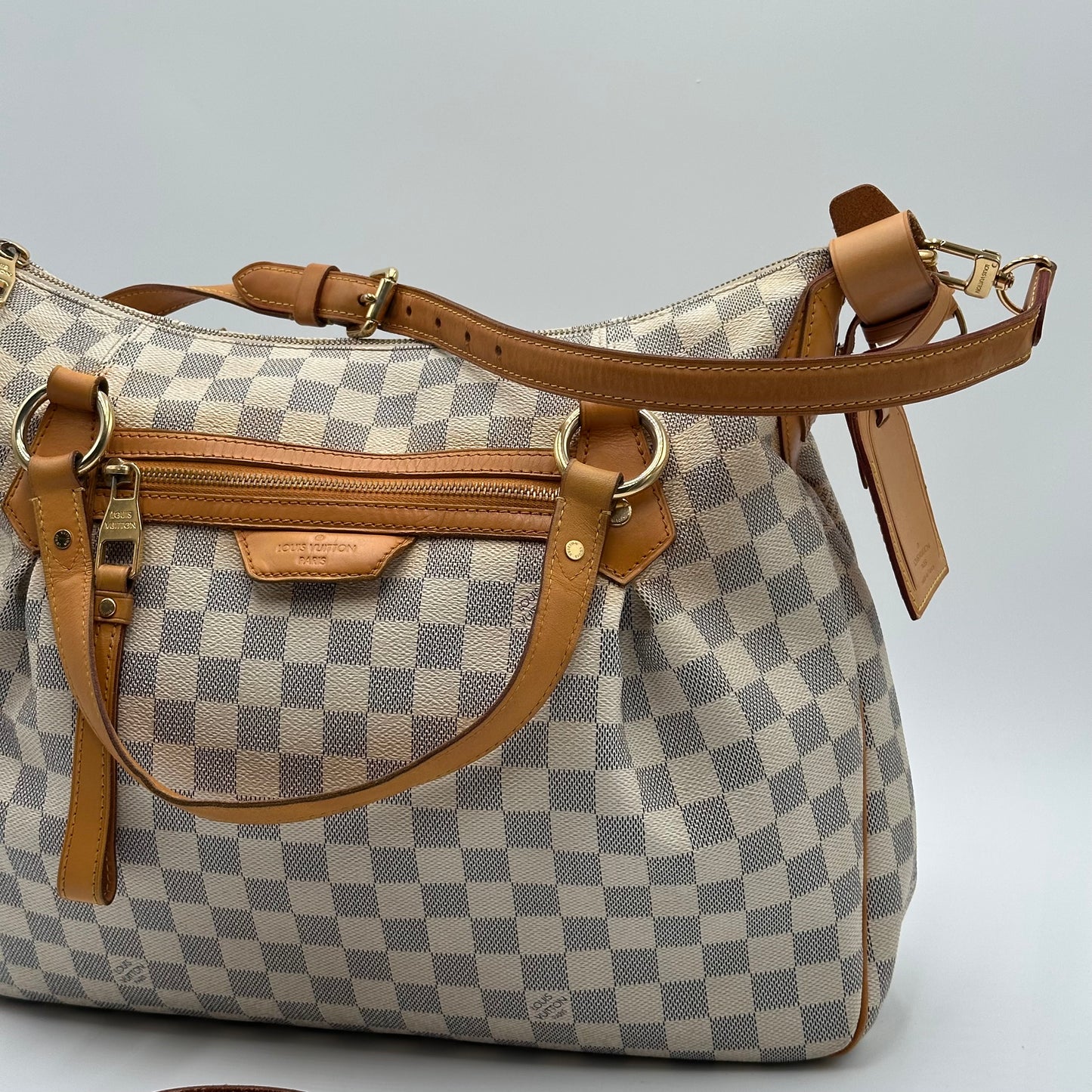 2011 Authentic Damier Azur Evora MM Handbag Crossbody