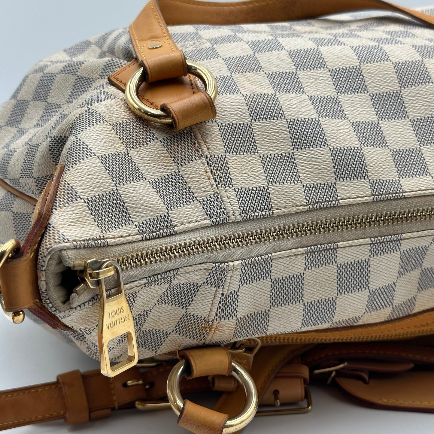 2011 Authentic Damier Azur Evora MM Handbag Crossbody