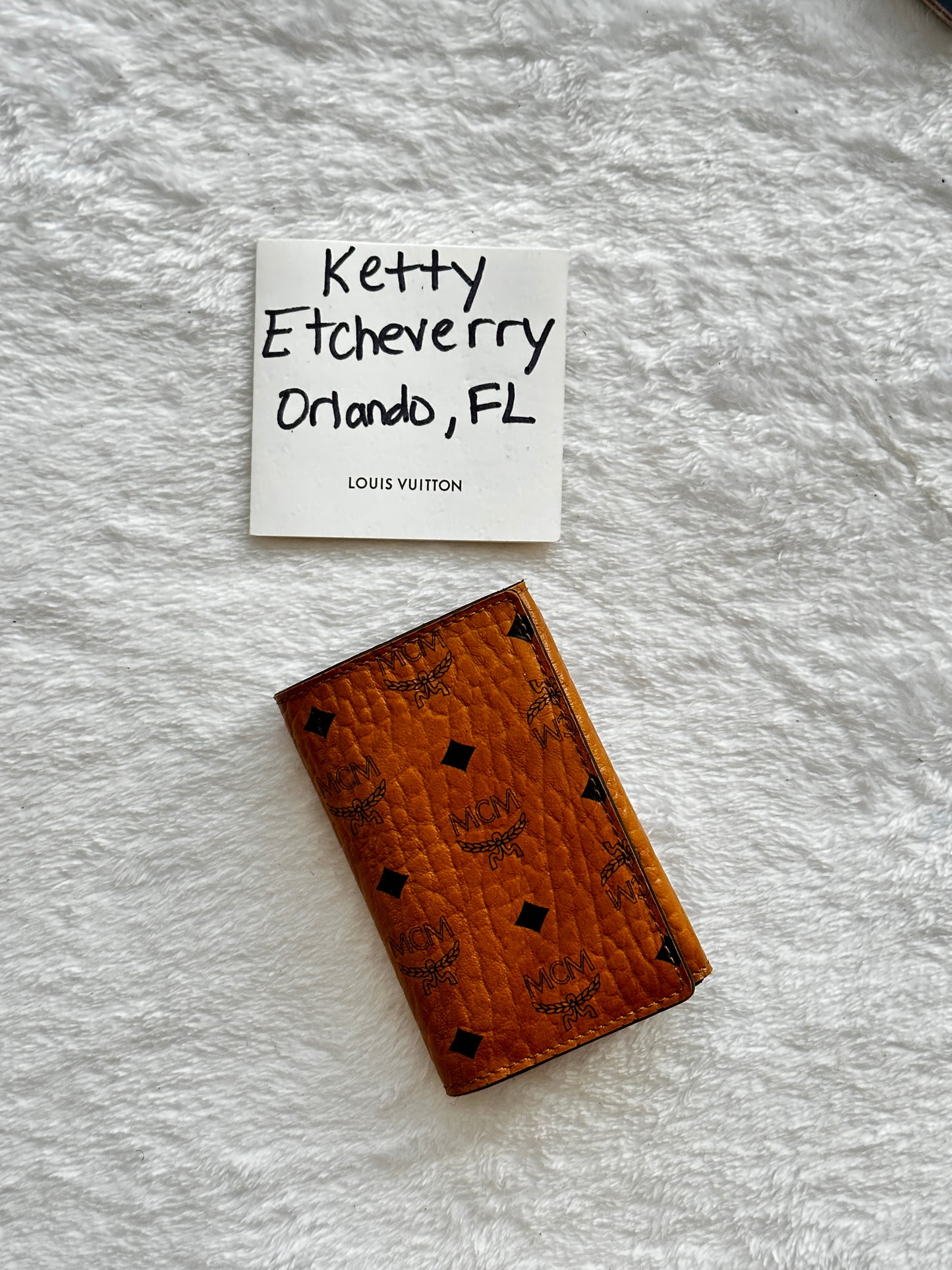 Authentic MCM 4 Key Ring Holder Wallet