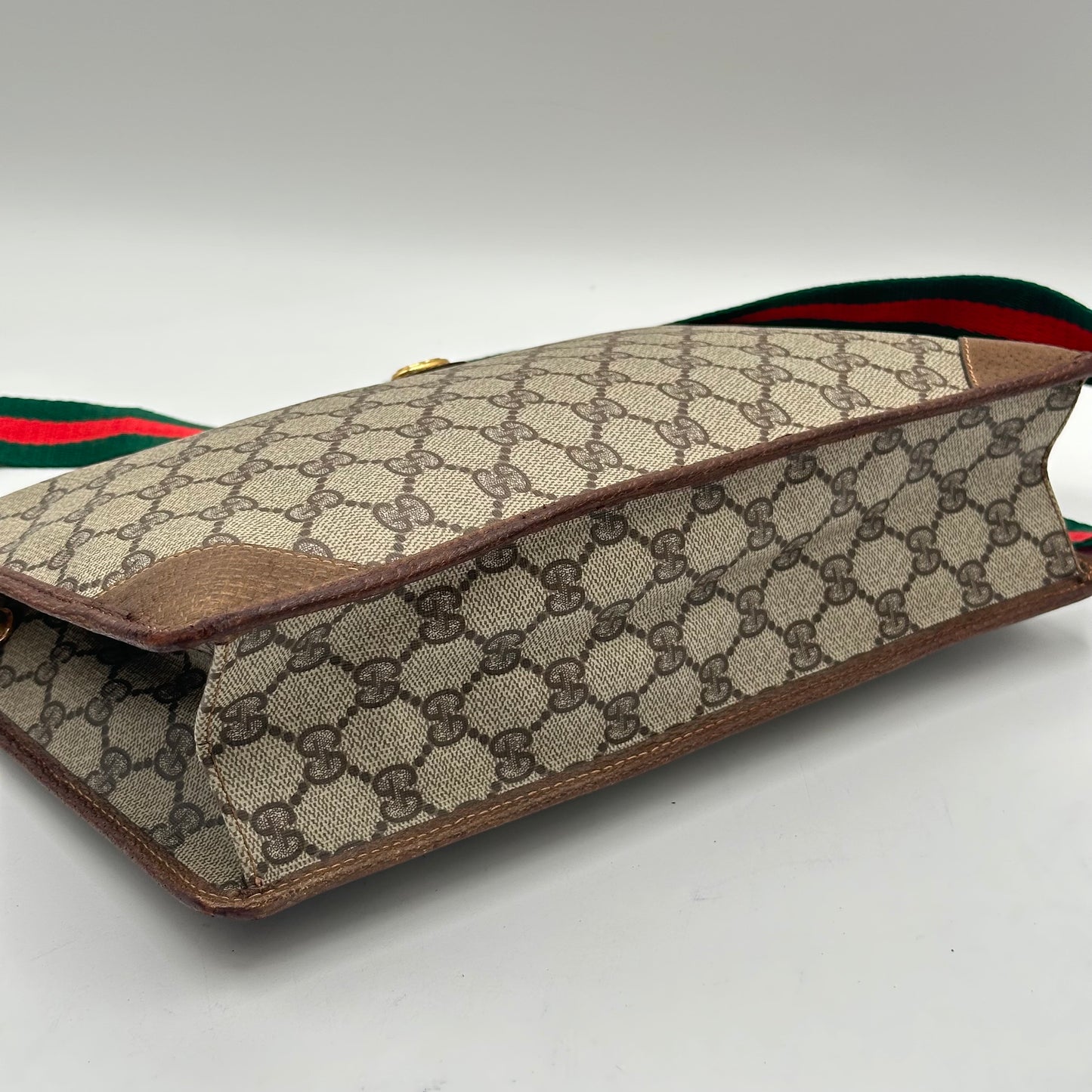 Authentic GUCCI GG Canvas Zipper Pouch Crossbody