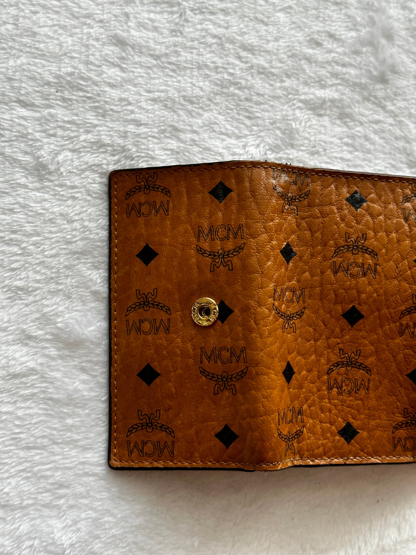 Authentic MCM 4 Key Ring Holder Wallet