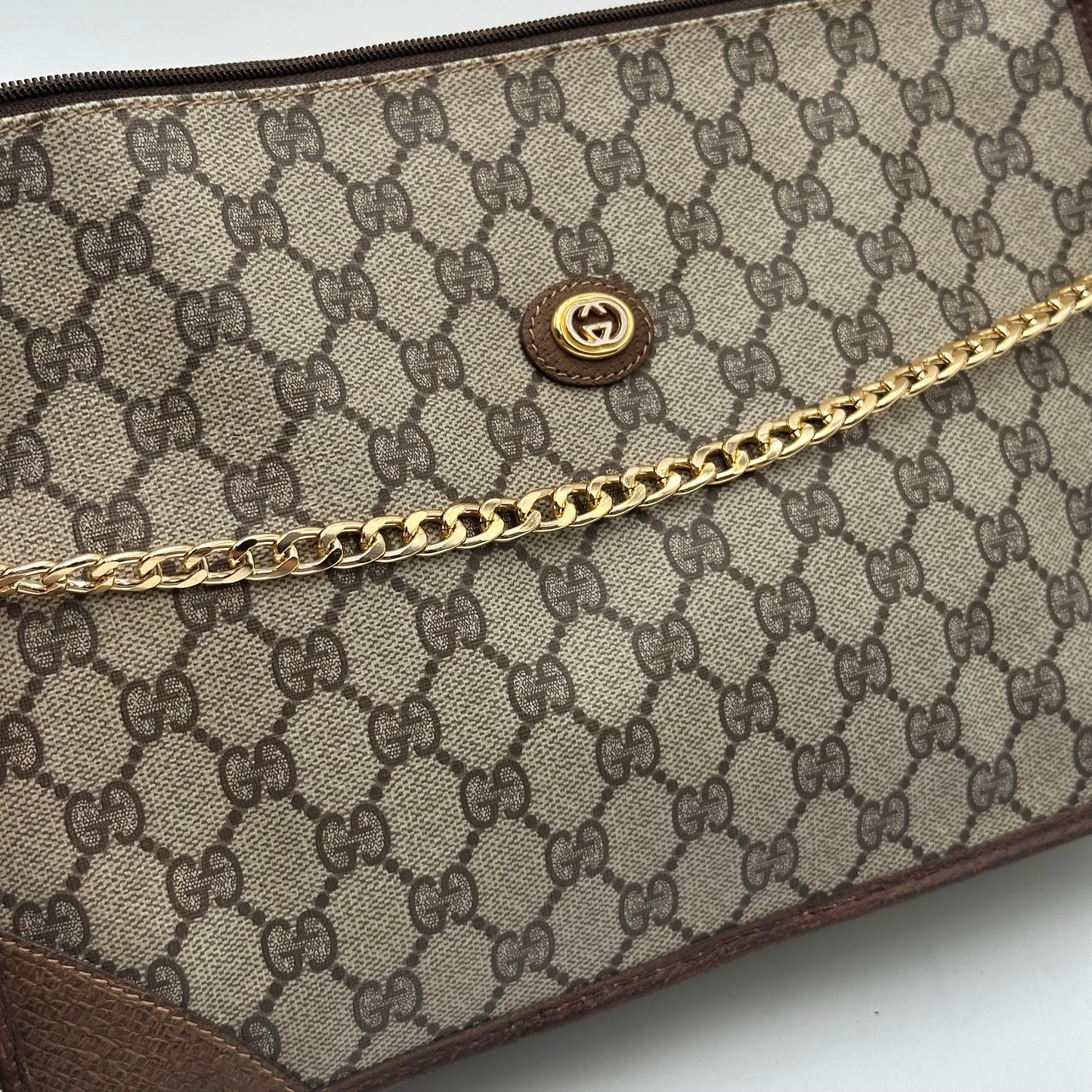 Authentic GUCCI GG Canvas Zipper Pouch Crossbody