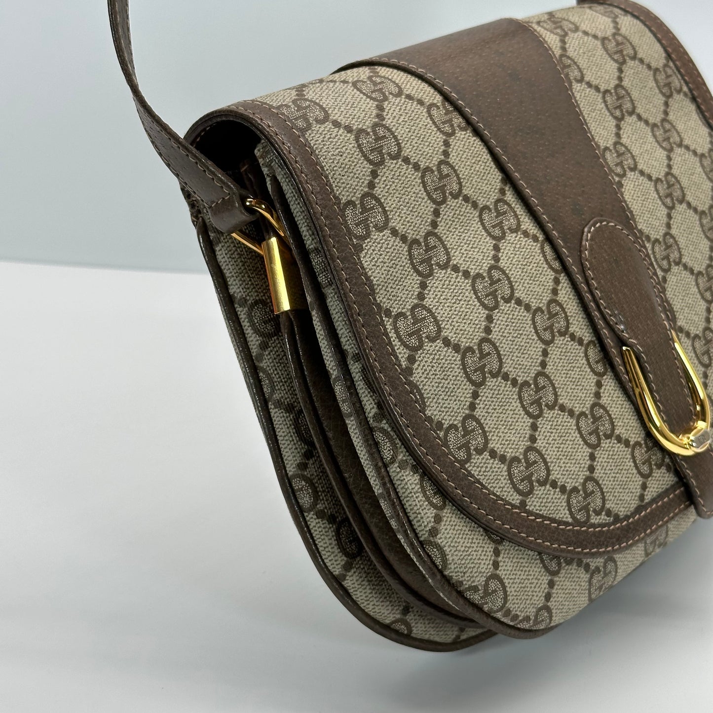 Authentic GUCCI Horsebit Vintage Crossbody