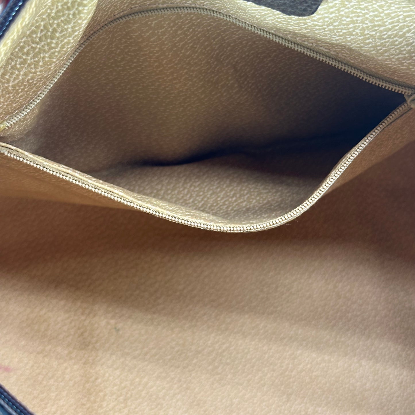 Authentic GUCCI GG Canvas Supreme Boston Handbag
