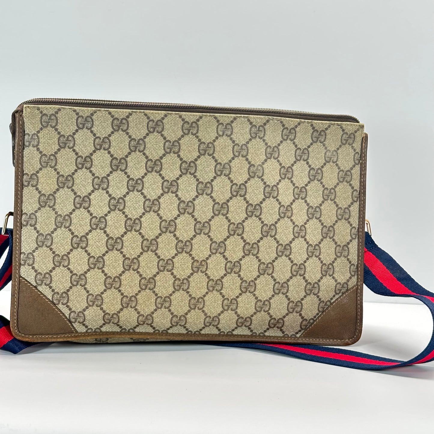 Authentic GUCCI GG Canvas Zipper Pouch Crossbody