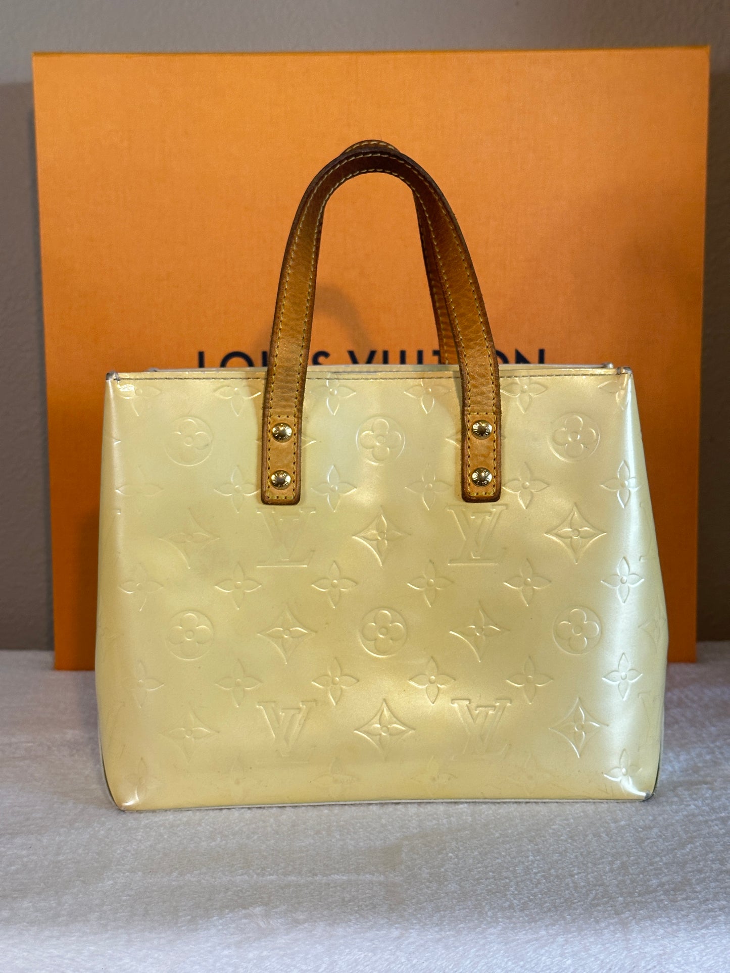 Authentic Louis Vuitton Pearl Vernis Reade PM Handbag & Compact Wallet Bundle Set