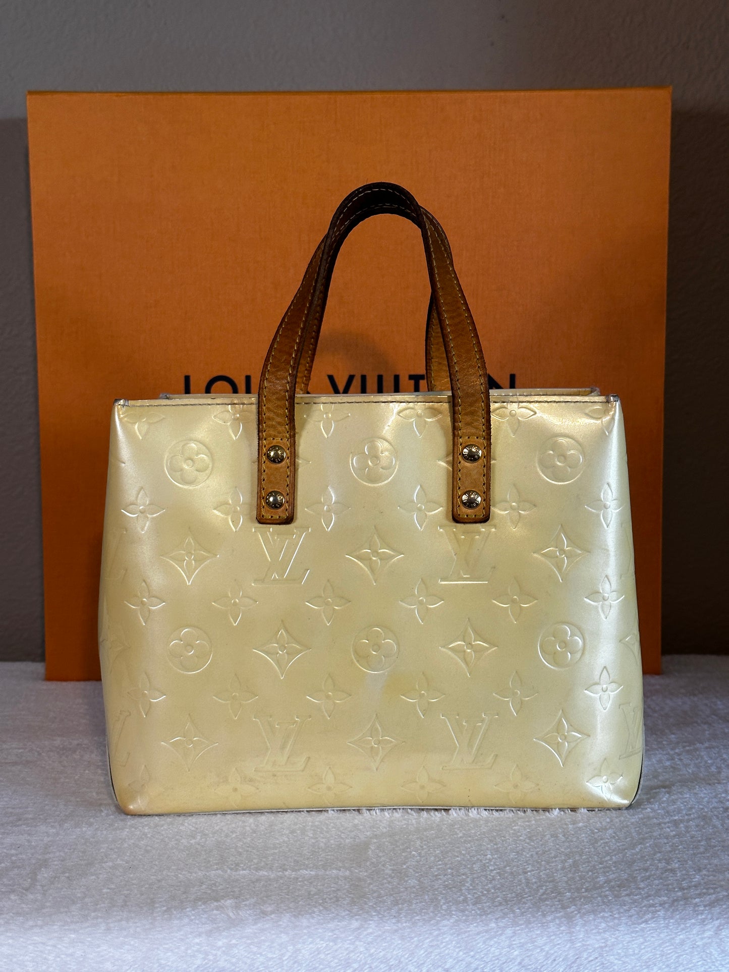 Authentic Louis Vuitton Pearl Vernis Reade PM Handbag & Compact Wallet Bundle Set