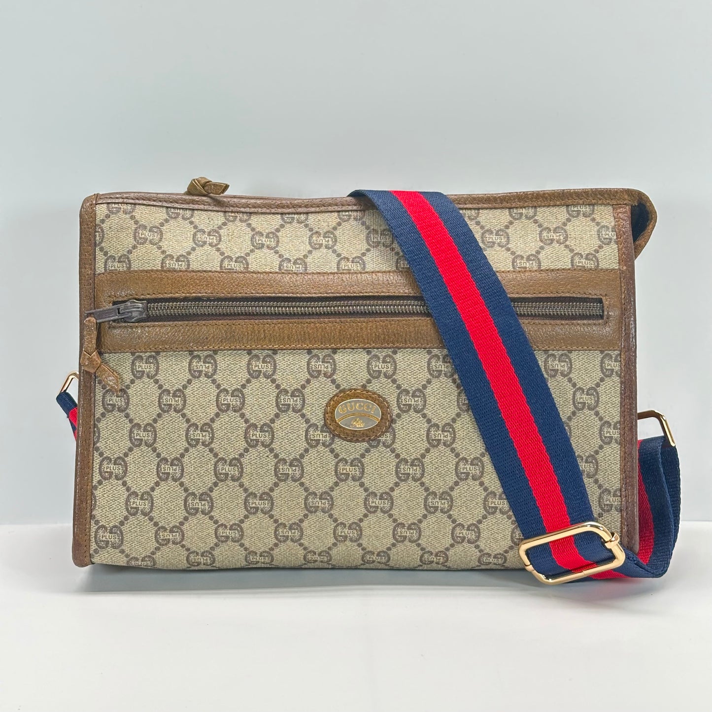 Authentic GUCCI GG Canvas Zipper Pouch Crossbody