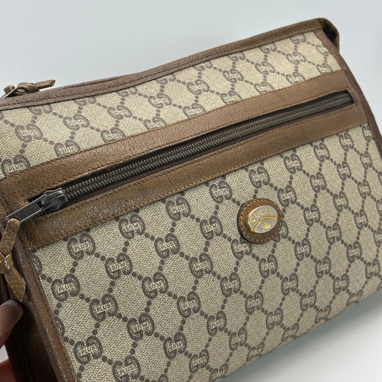 Authentic GUCCI GG Canvas Zipper Pouch Crossbody