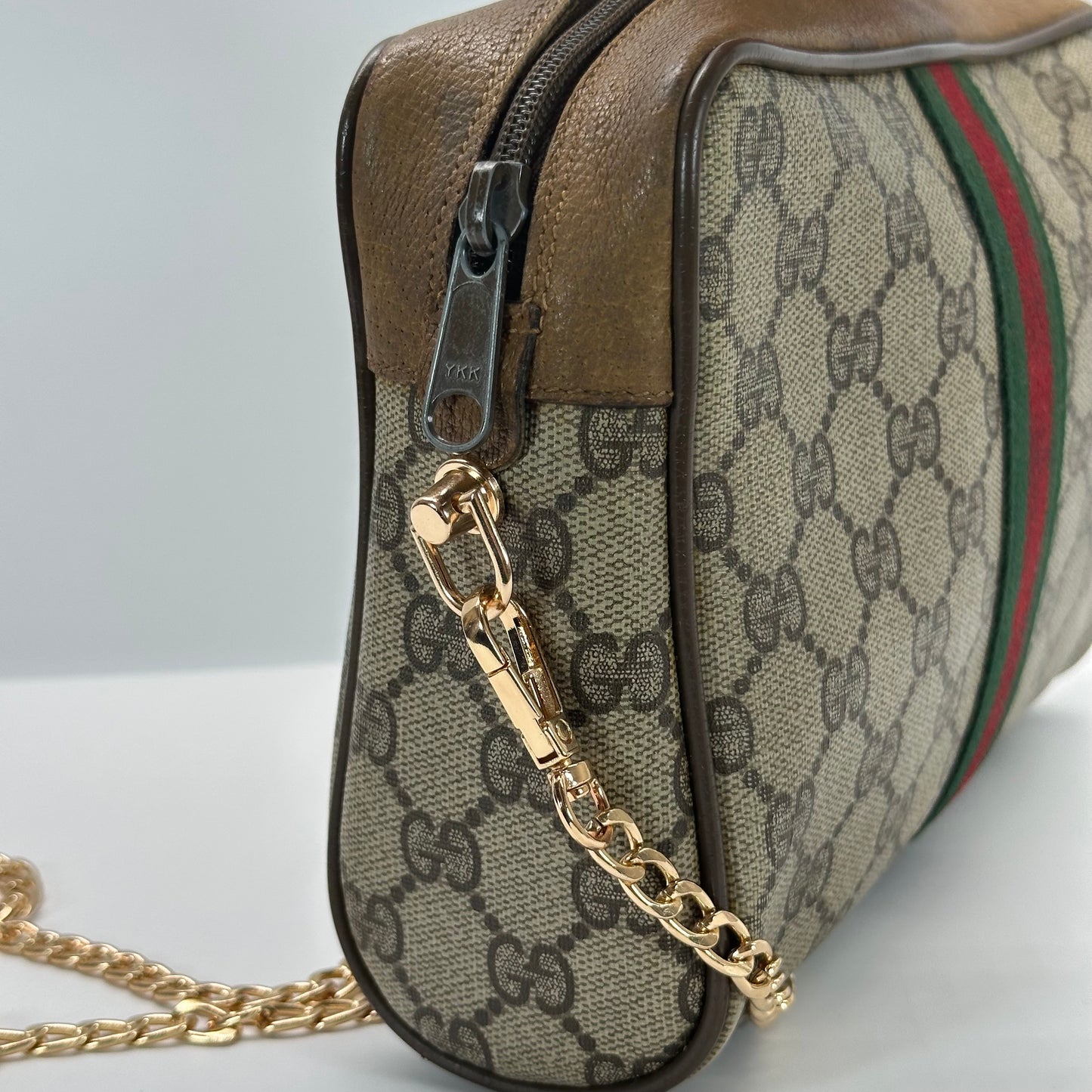 Authentic GUCCI Canvas Supreme Zipper Crossbody