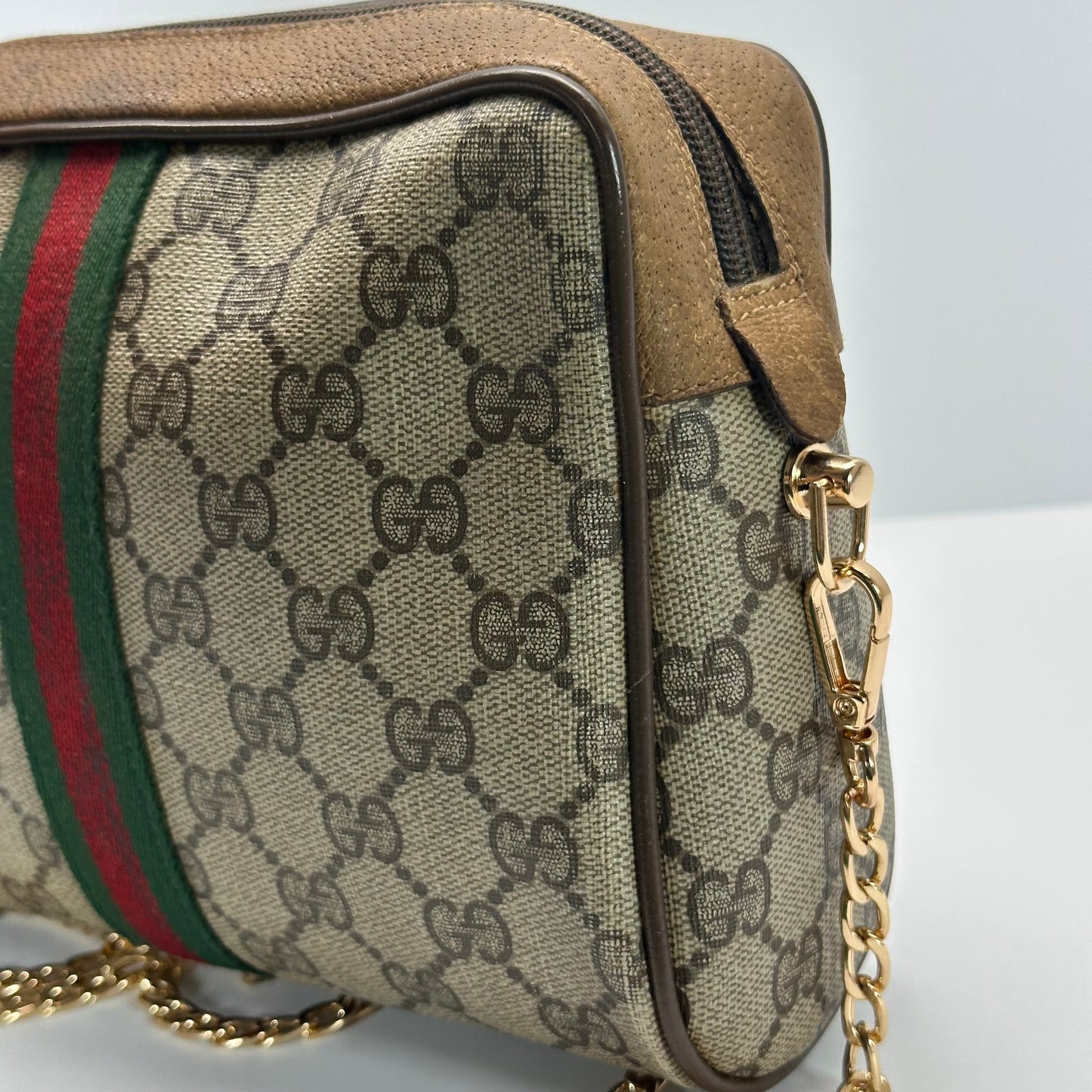 Authentic GUCCI Canvas Supreme Zipper Crossbody