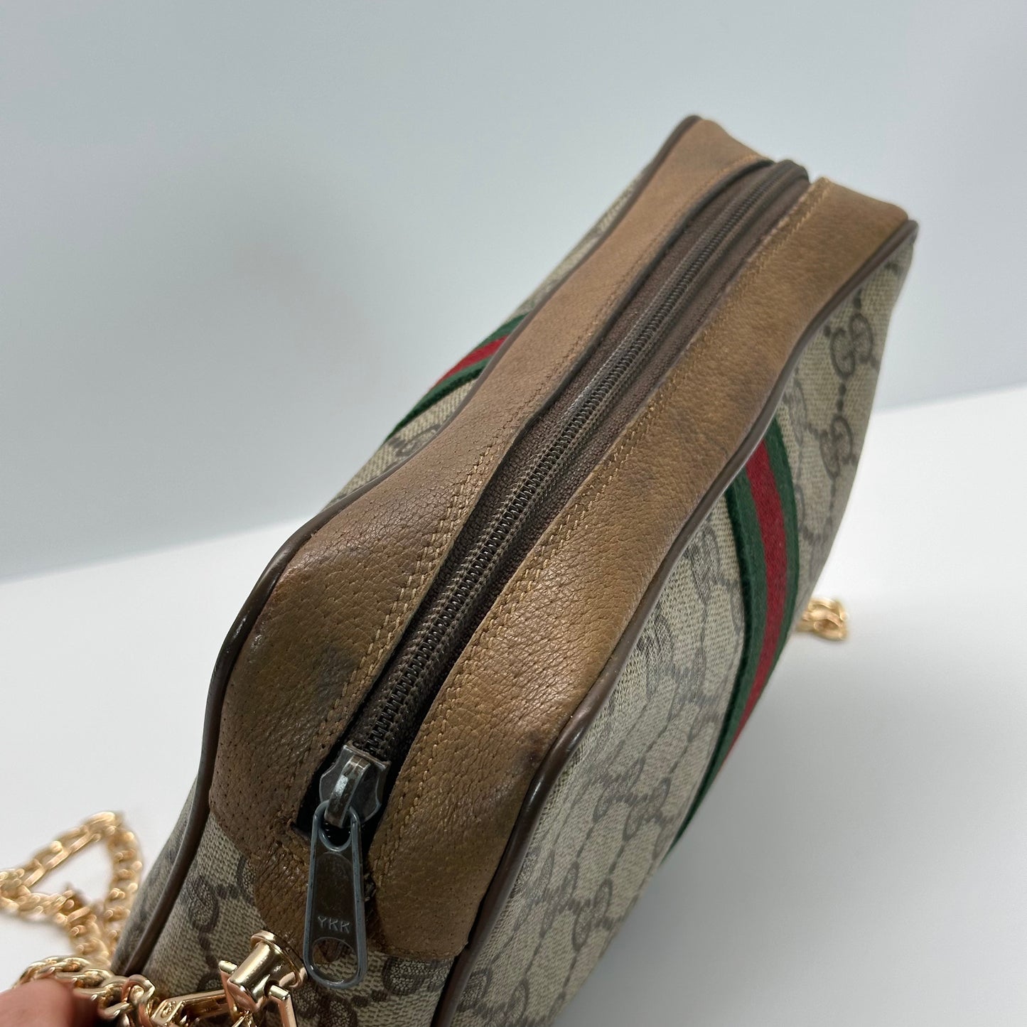 Authentic GUCCI Canvas Supreme Zipper Crossbody