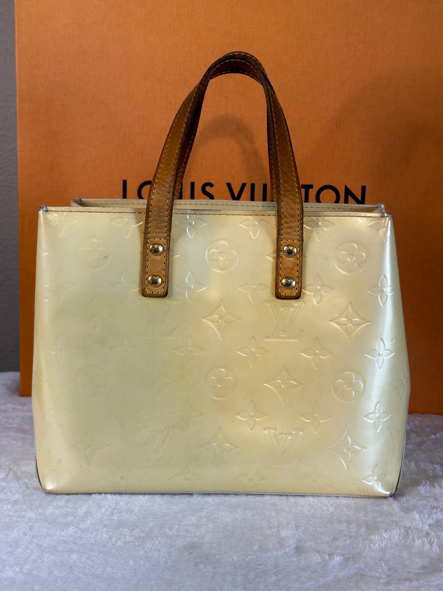 Authentic Louis Vuitton Pearl Vernis Reade PM Handbag & Compact Wallet Bundle Set