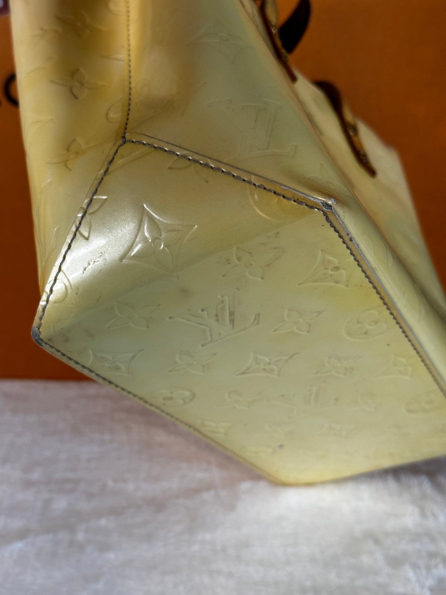Authentic Louis Vuitton Pearl Vernis Reade PM Handbag & Compact Wallet Bundle Set