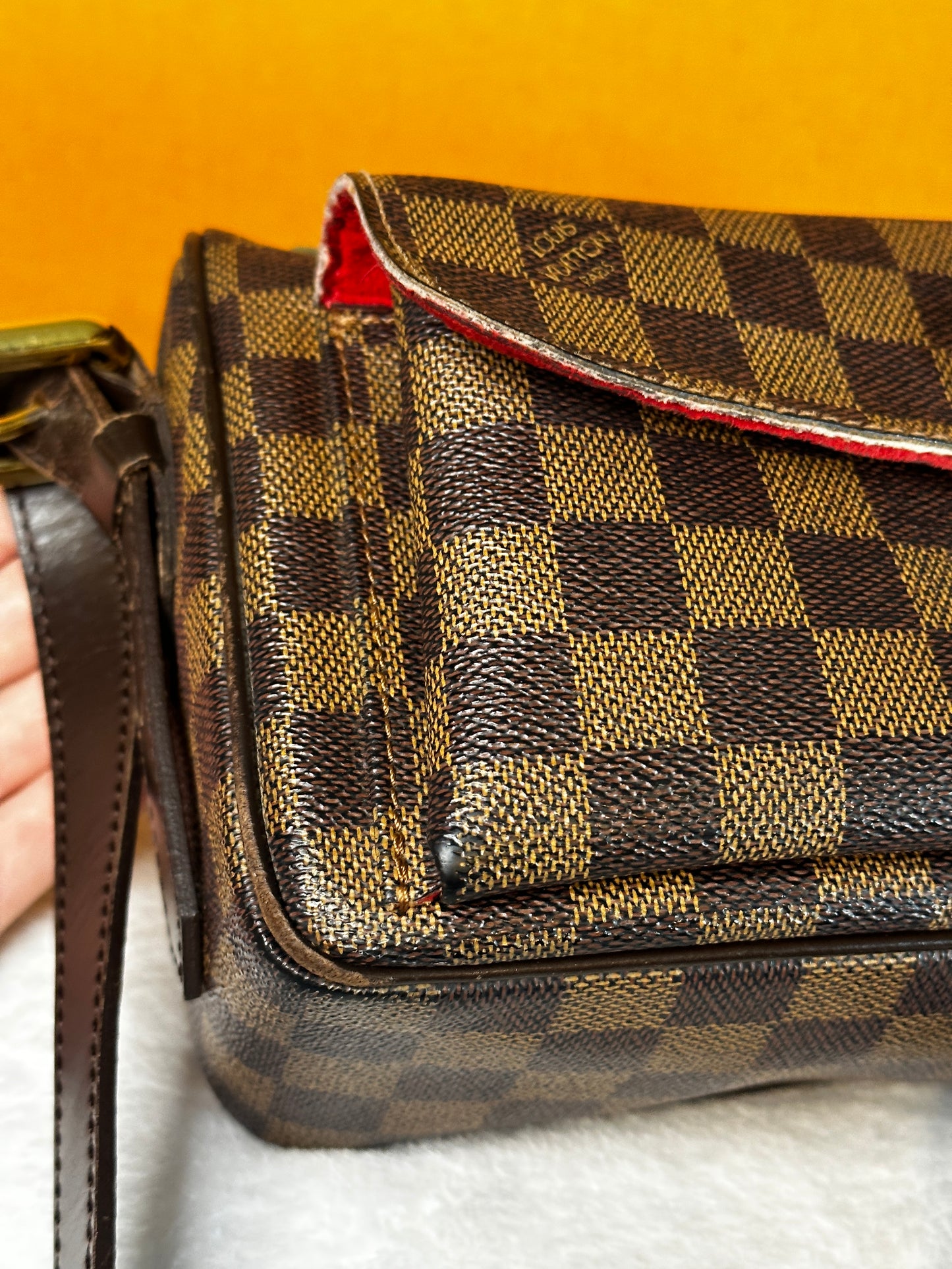 Authentic Louis Vuitton Damier Ebene Ravello GM Crossbody