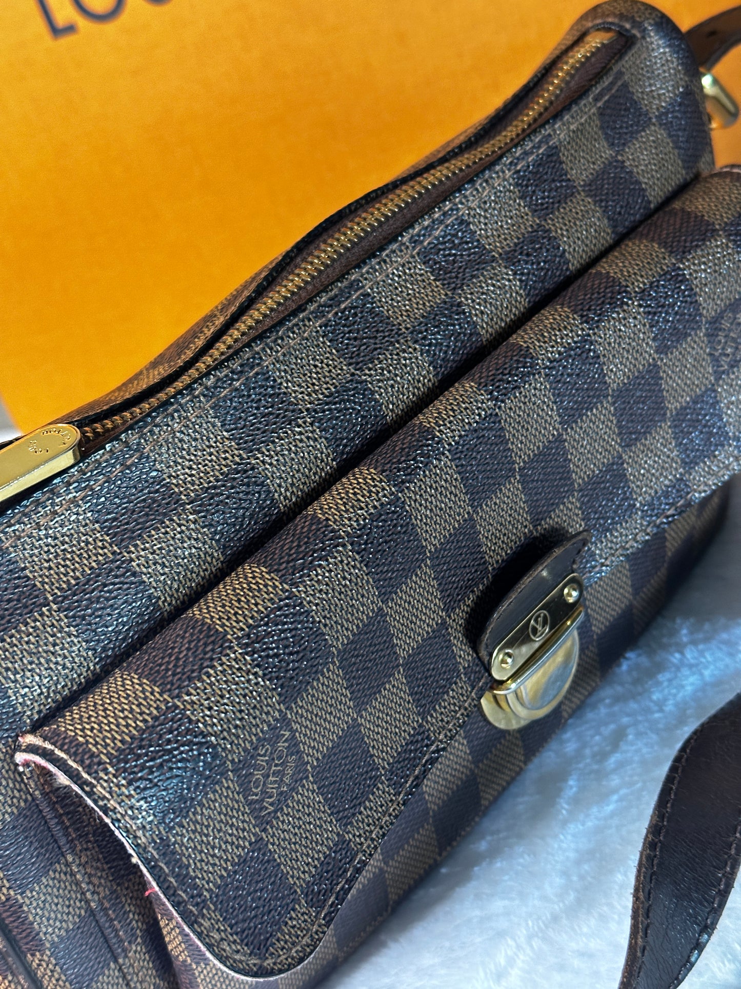 Authentic Louis Vuitton Damier Ebene Ravello GM Crossbody