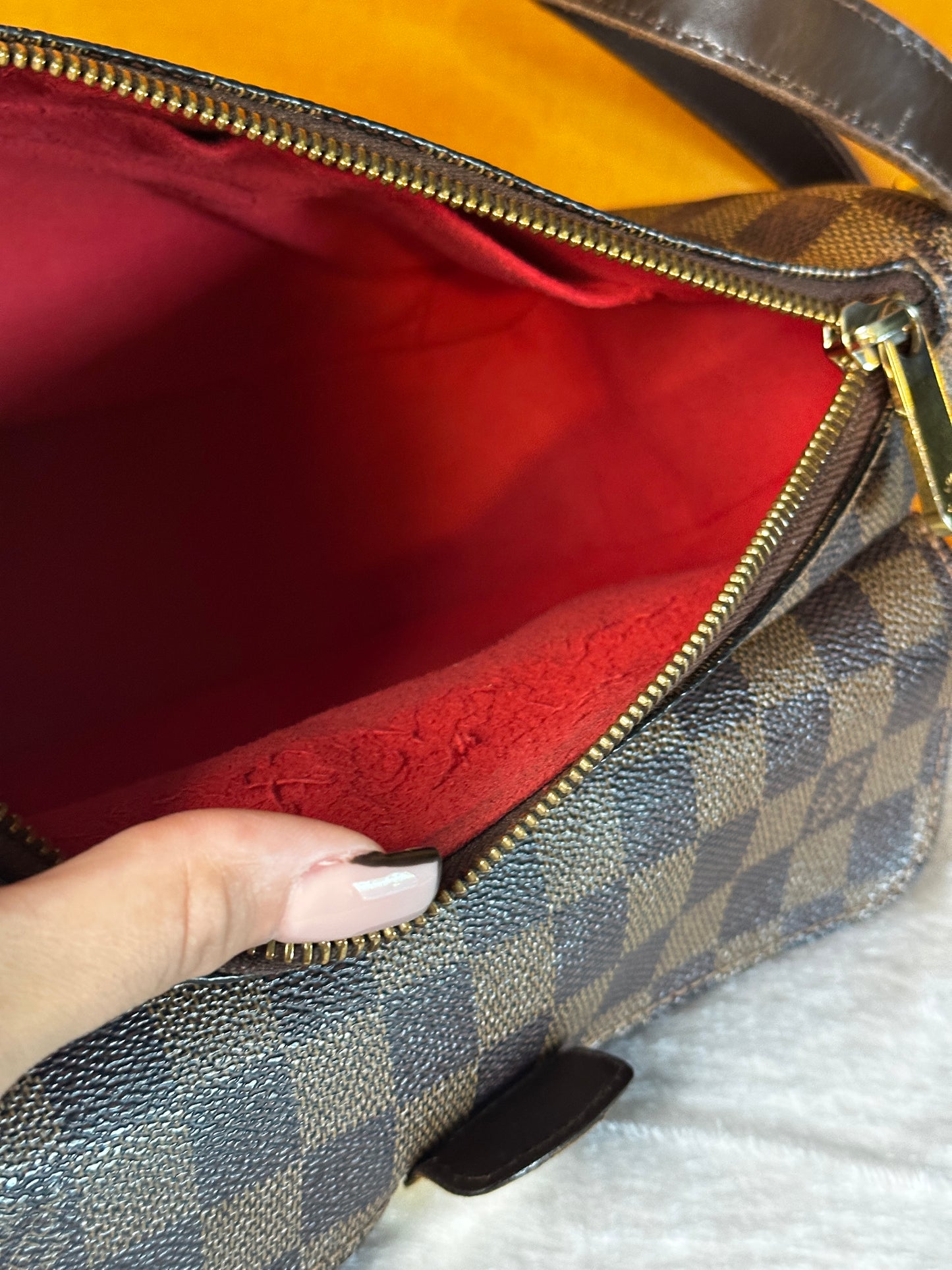 Authentic Louis Vuitton Damier Ebene Ravello GM Crossbody