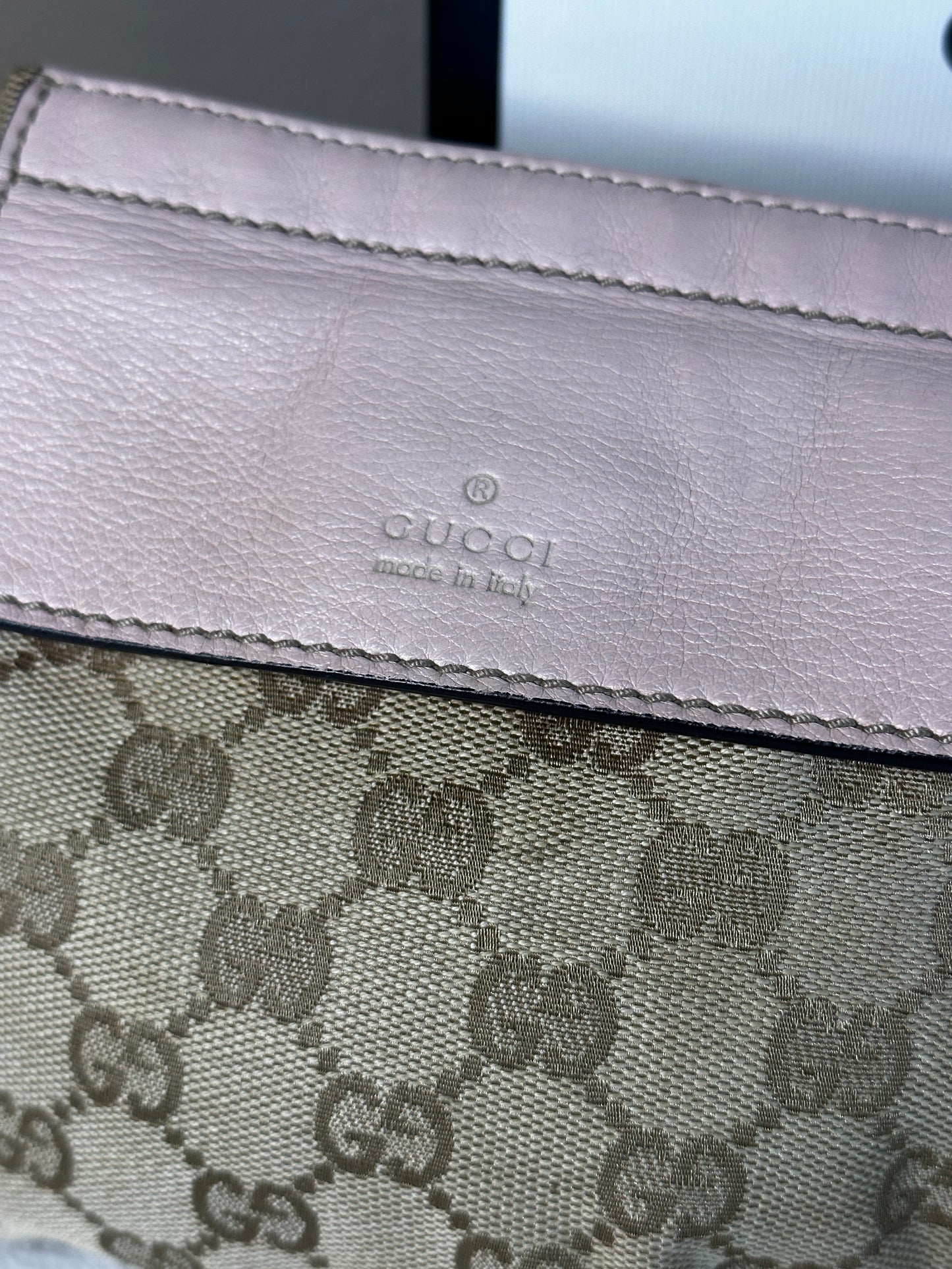 Authentic Gucci GG Canvas Pink Waist Belt Bag