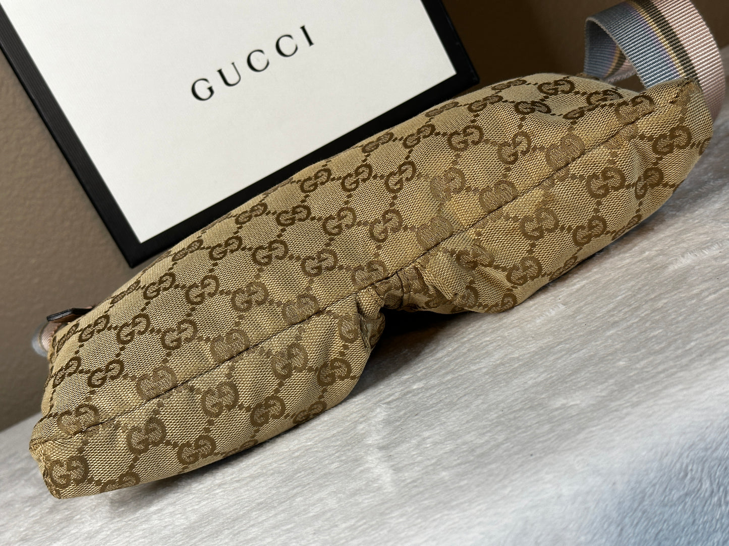 Authentic Gucci GG Canvas Pink Waist Belt Bag
