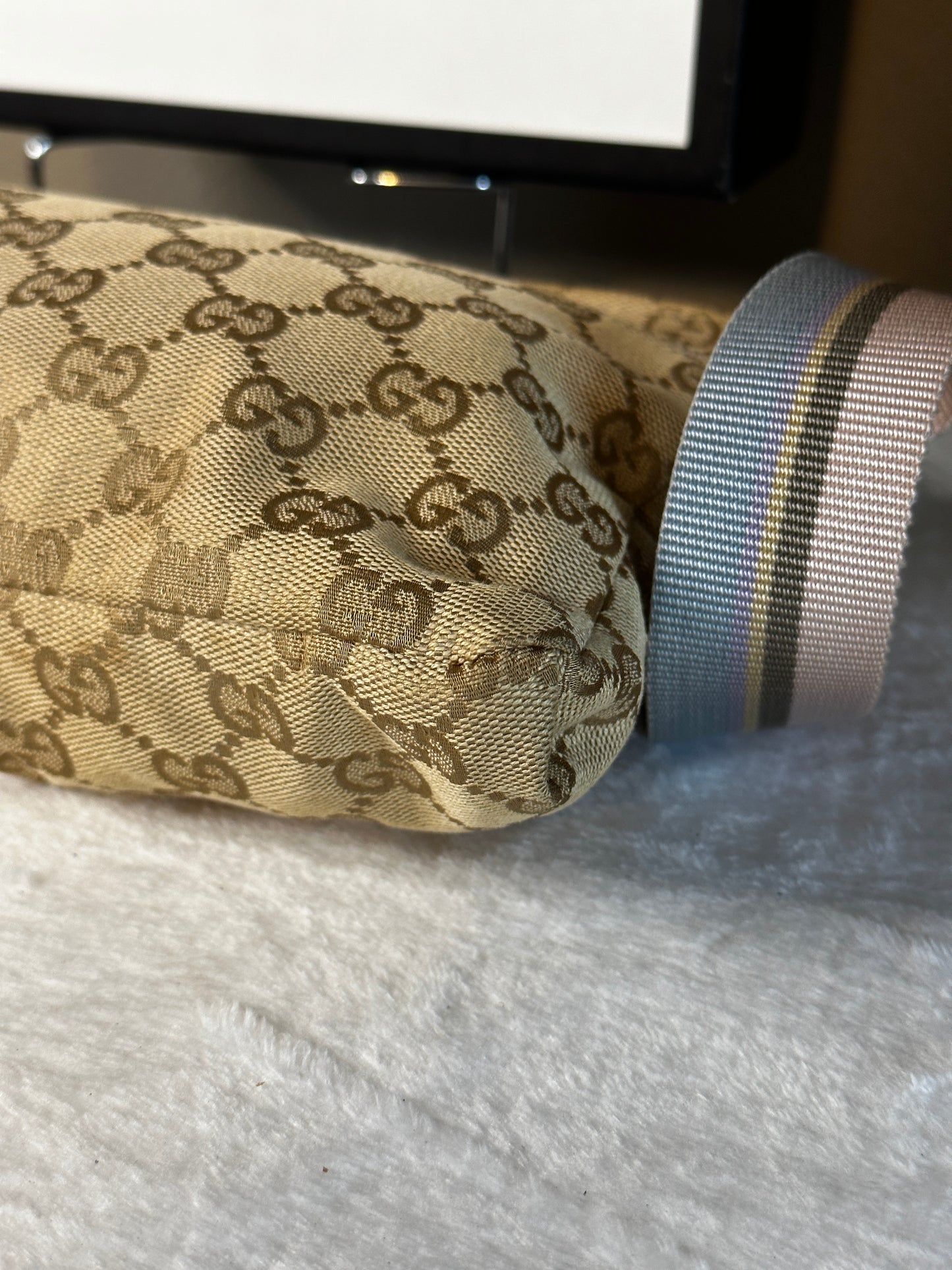 Authentic Gucci GG Canvas Pink Waist Belt Bag