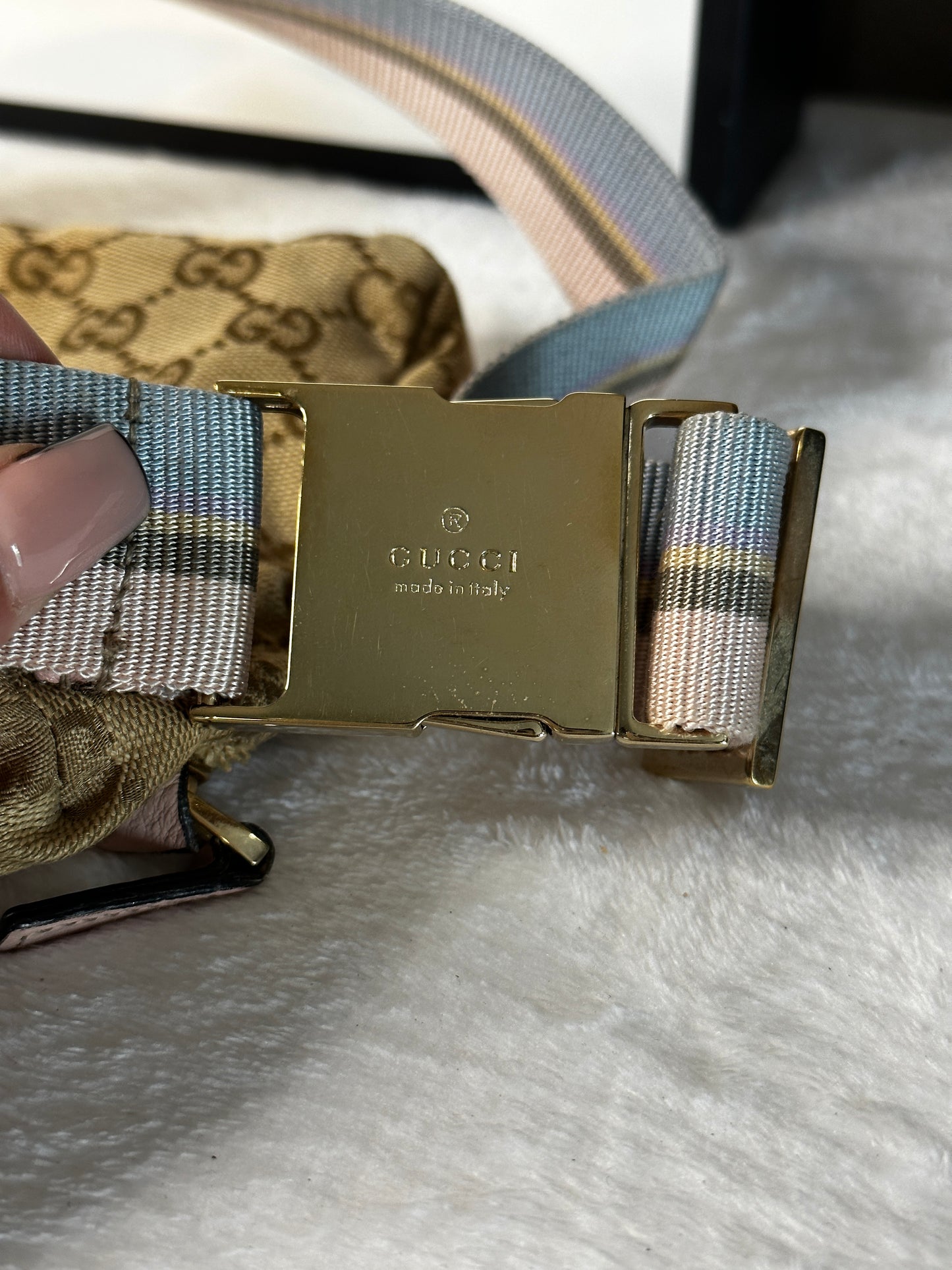 Authentic Gucci GG Canvas Pink Waist Belt Bag