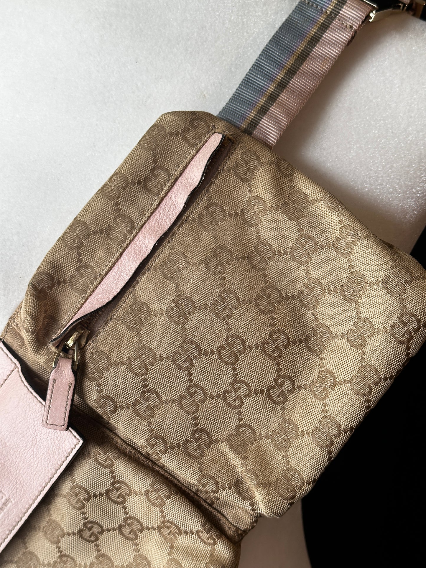 Authentic Gucci GG Canvas Pink Waist Belt Bag