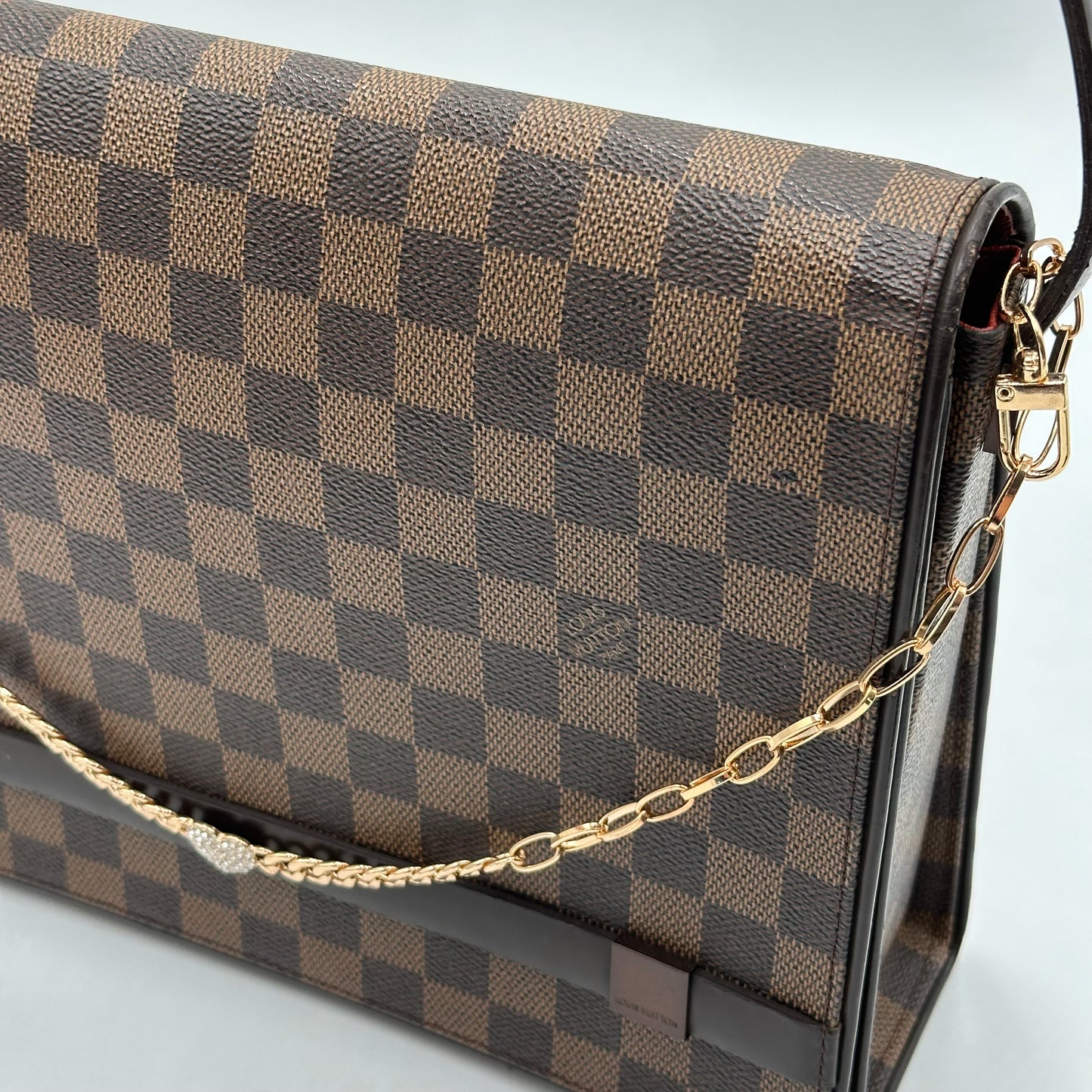 2007 Authentic Louis Vuitton Damier Ebene Tribeca Shoulder Handbag