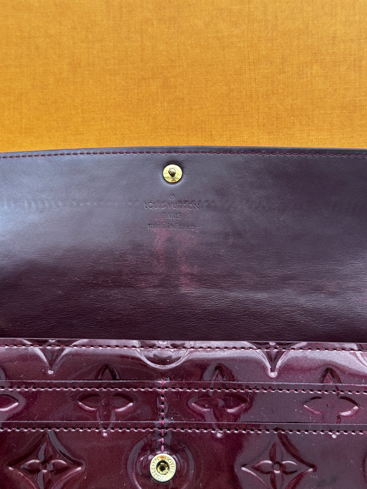 Authentic Louis Vuitton Monogram Burgundy Vernis Wallet Crossbody