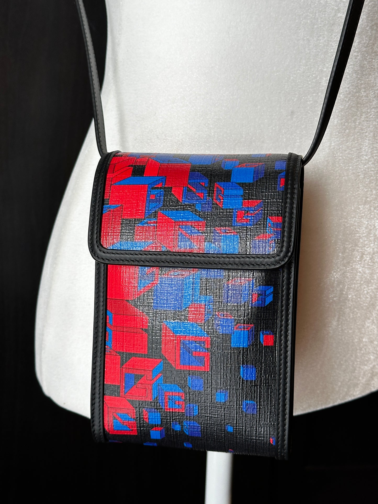 Authentic Guccig GG Printed Flap Crossbody