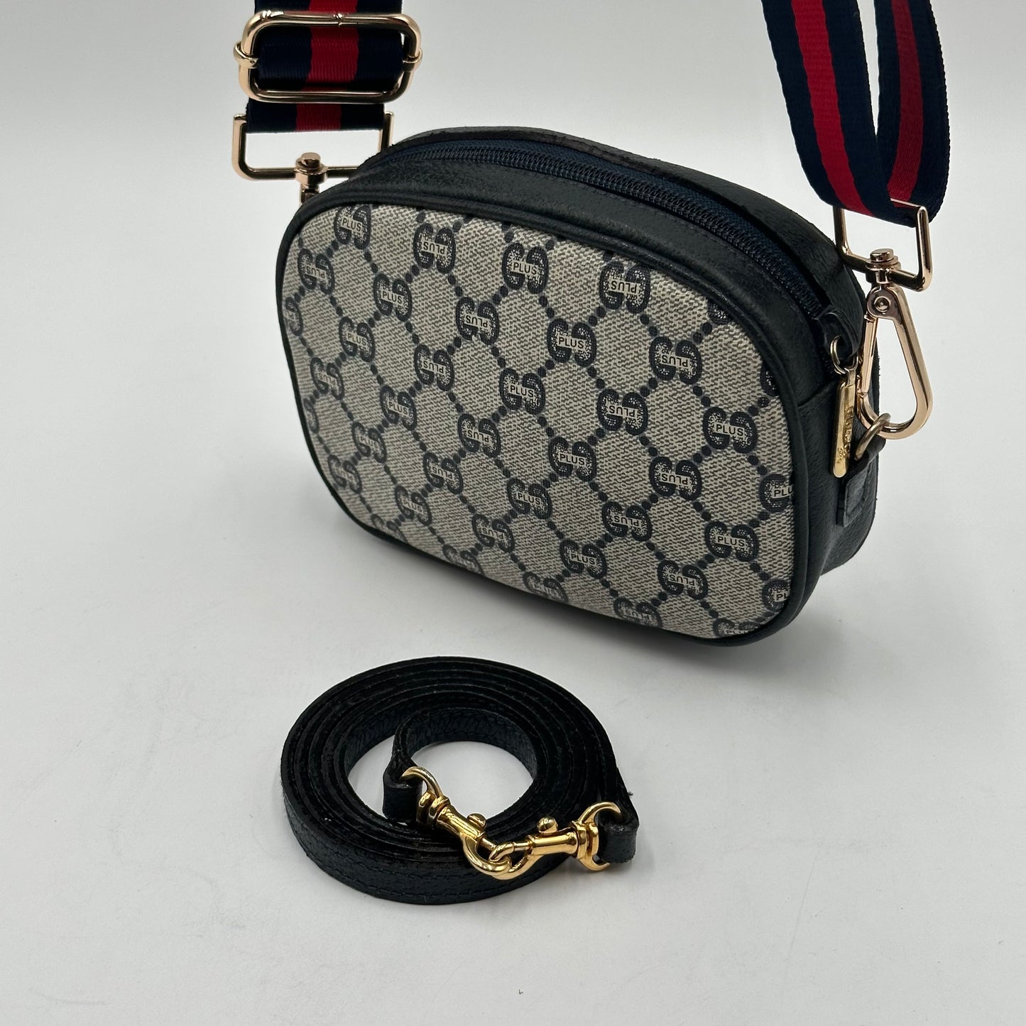 Authentic GUCCI GG Canvas Navy Blue Small Crossbody